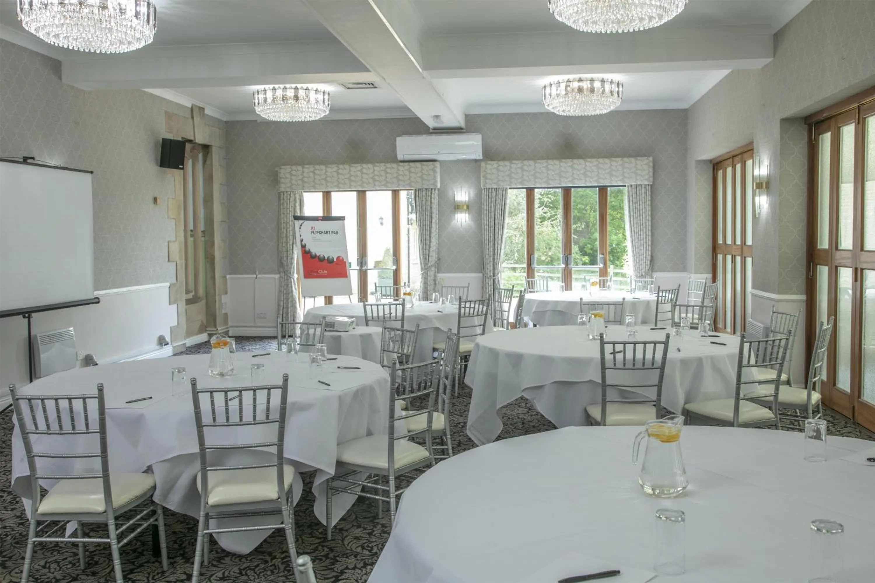 Meeting/conference room in Normanton Park Hotel, BW Signature Collection