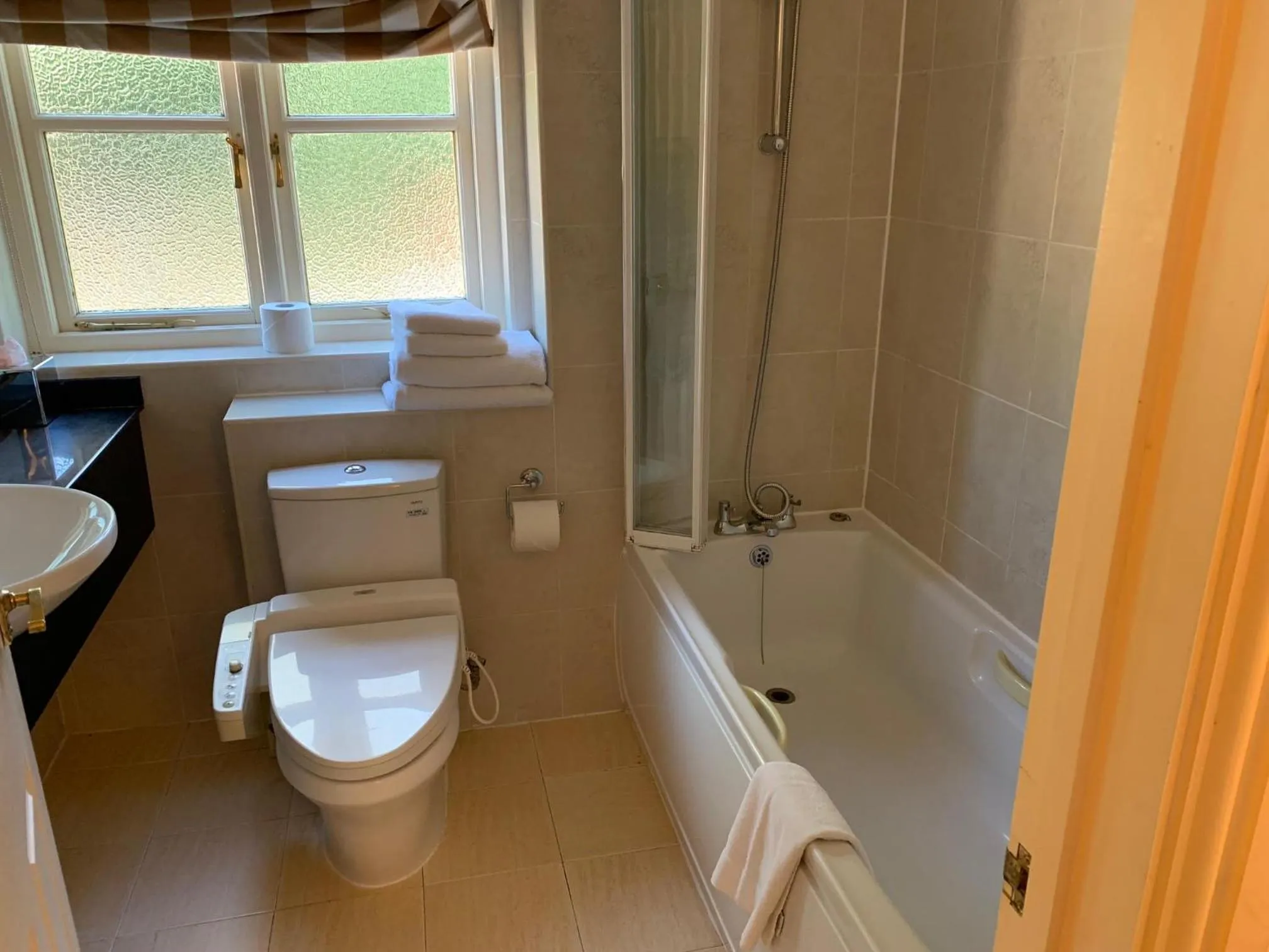 Bathroom in Normanton Park Hotel, Sure Hotel Collection by Best Western