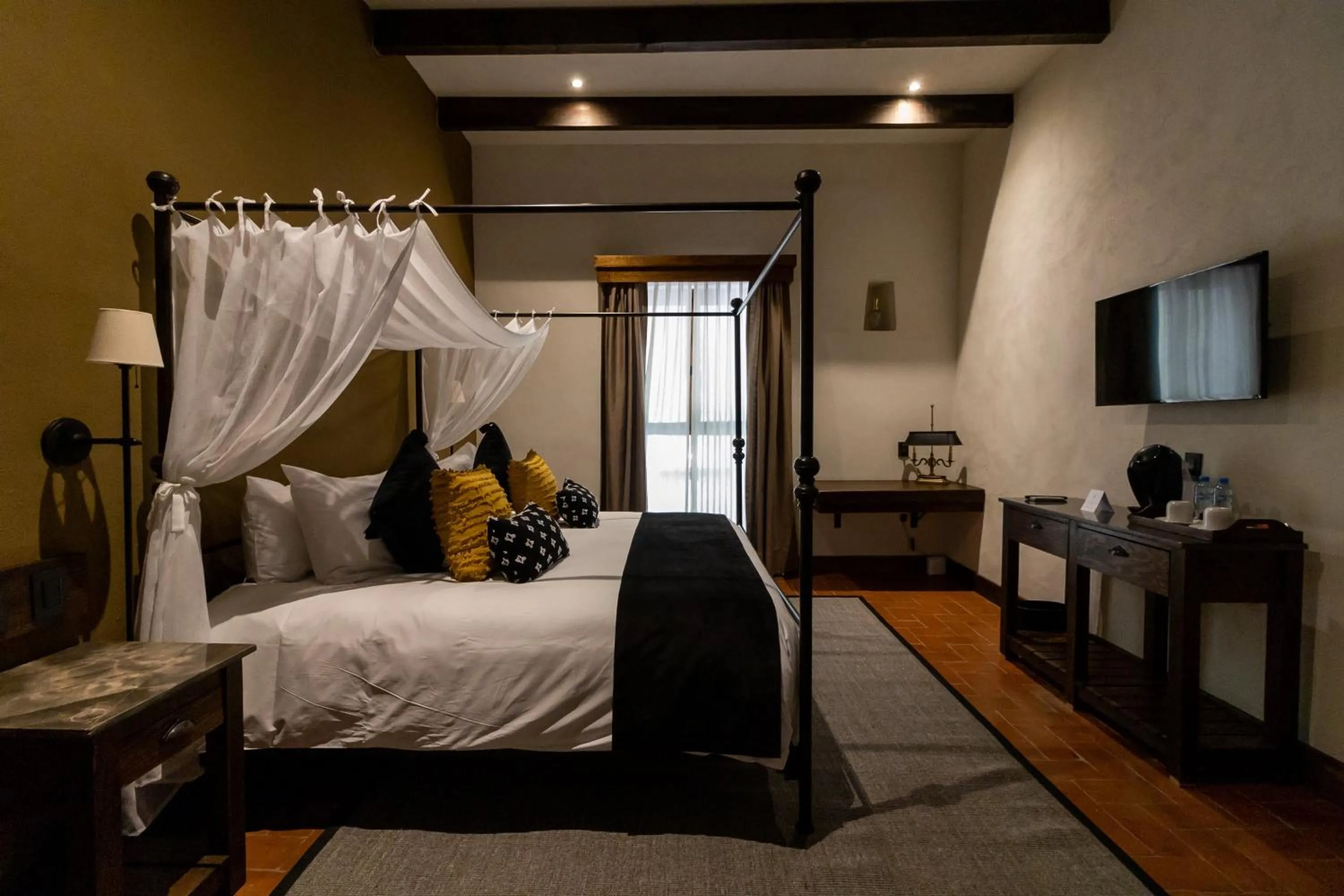 Photo of the whole room, Bed in Hacienda El Salitre Hotel & Spa