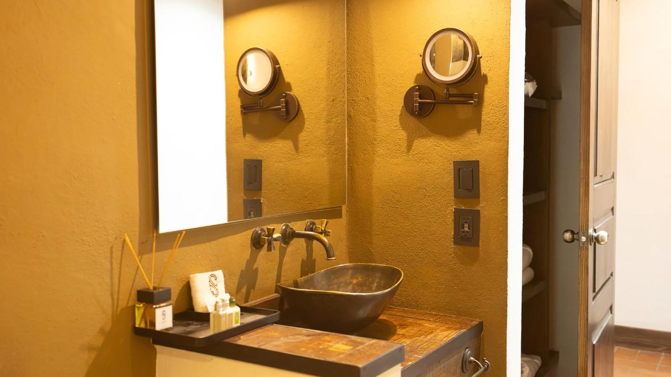 Bathroom in Hacienda El Salitre Hotel & Spa