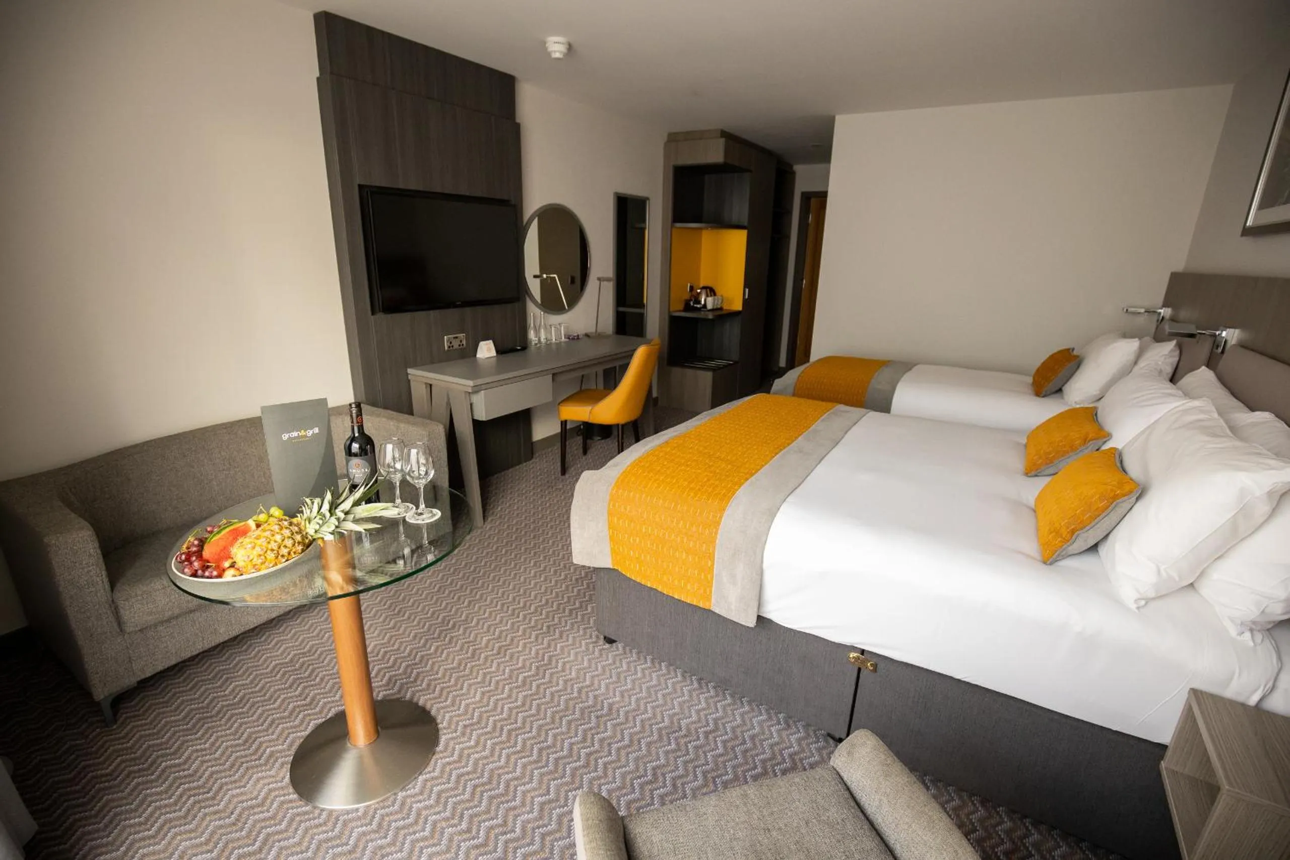 Bedroom, Bed in Maldron Hotel Smithfield Dublin City