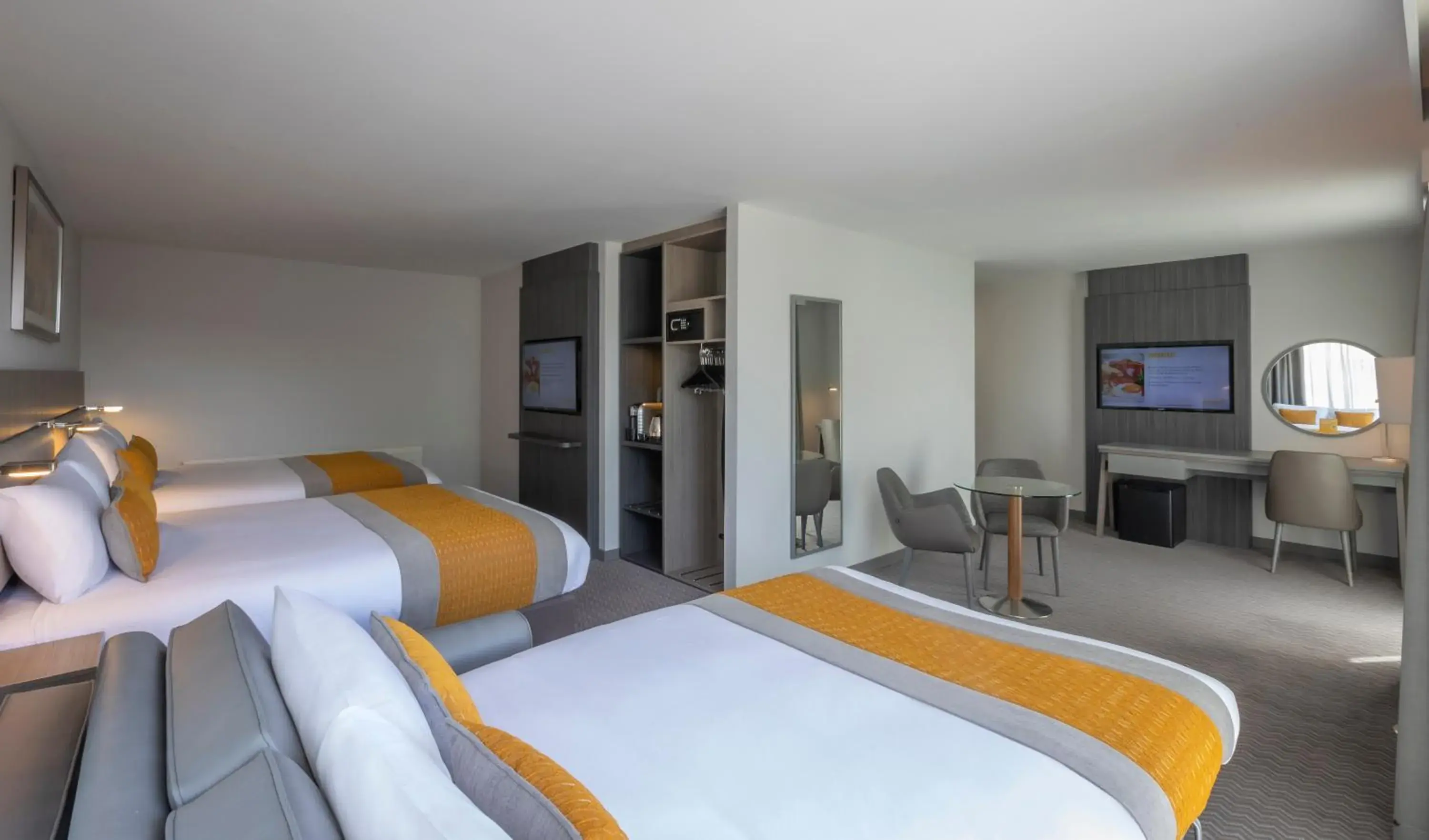 Bedroom, Bed in Maldron Hotel Smithfield Dublin City Bedroom, Bed in Maldron Hotel Smithfield Dublin City