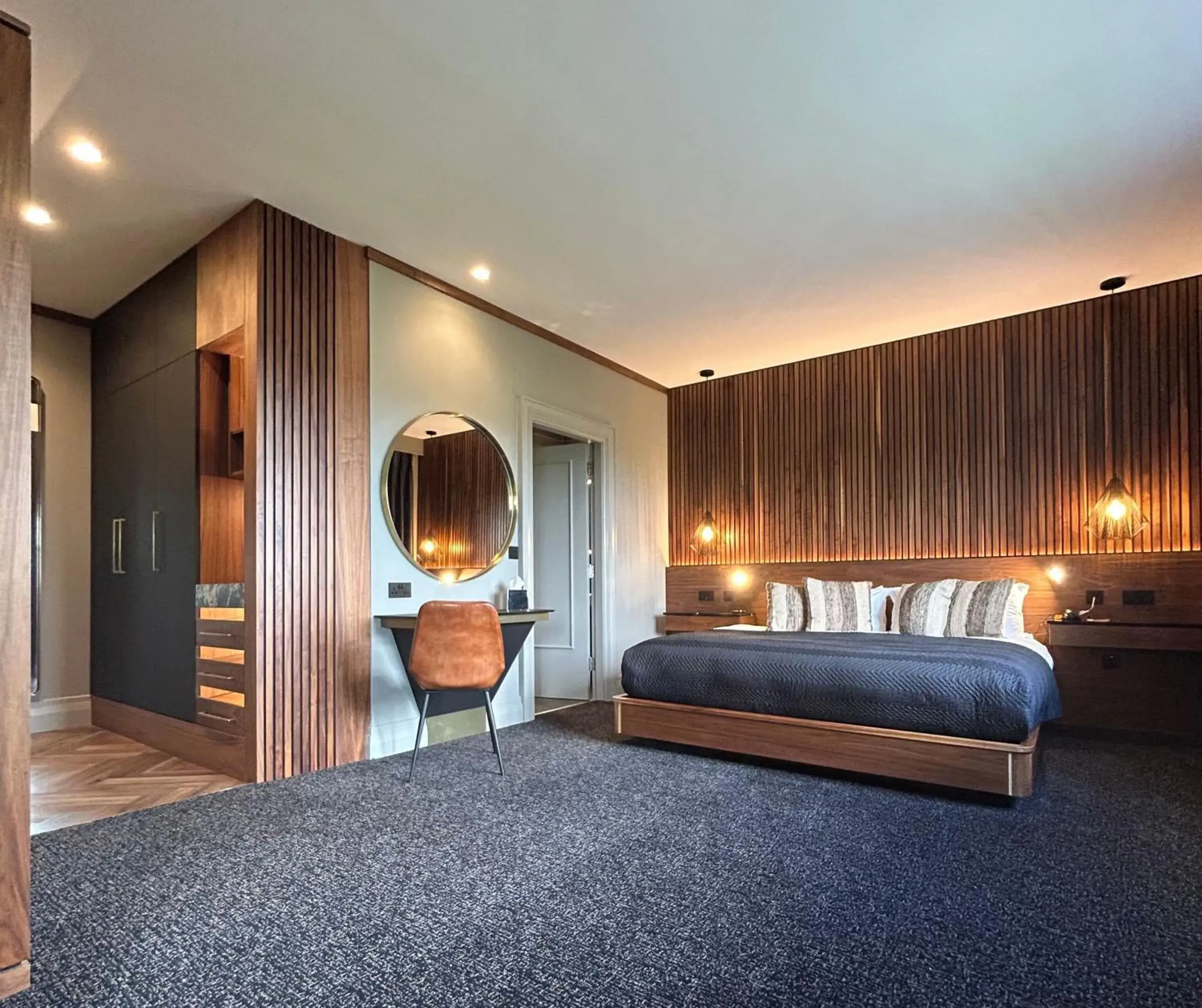 Bedroom, Bed in Talbot Hotel Carlow Bedroom, Bed in Talbot Hotel Carlow