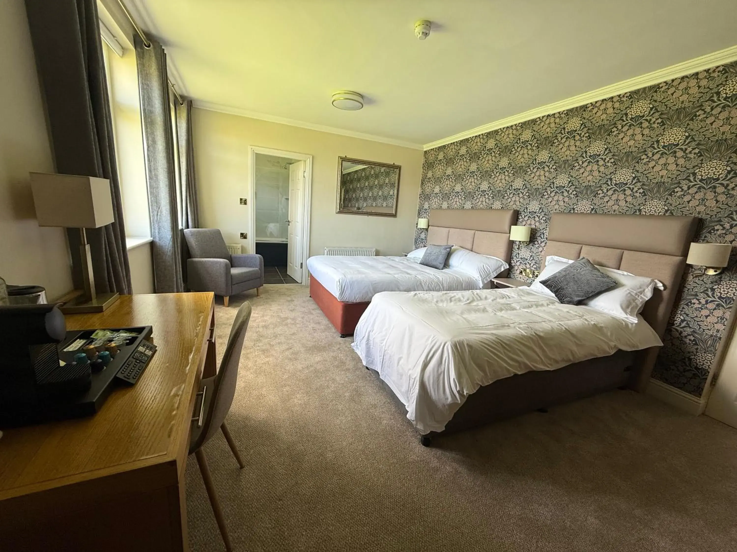 Family Room in Ring of Kerry Hotel Family Room in Ring of Kerry Hotel