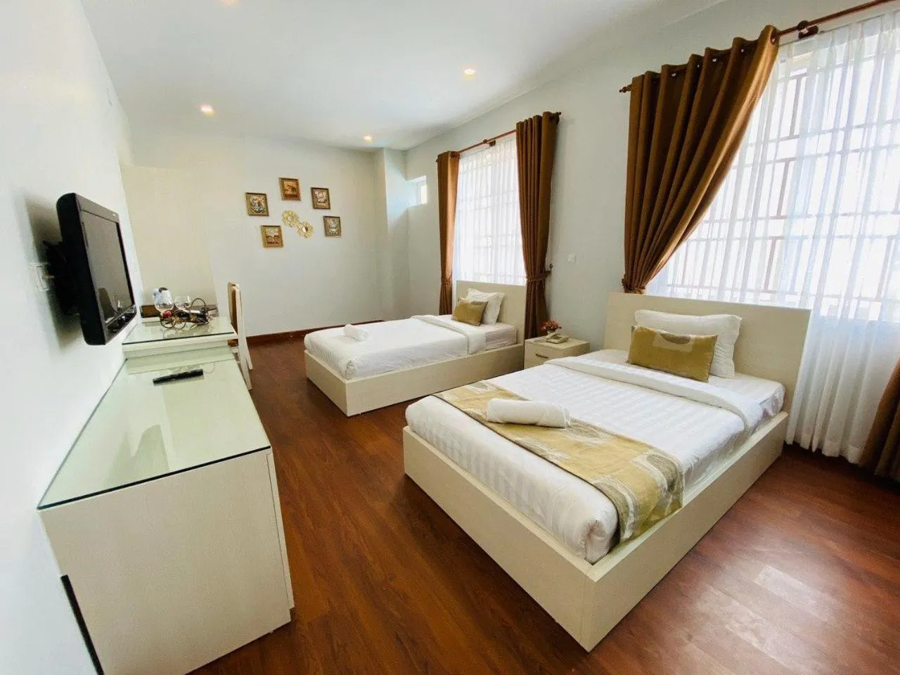 Bedroom, Bed in MekongView 1 CondoTel