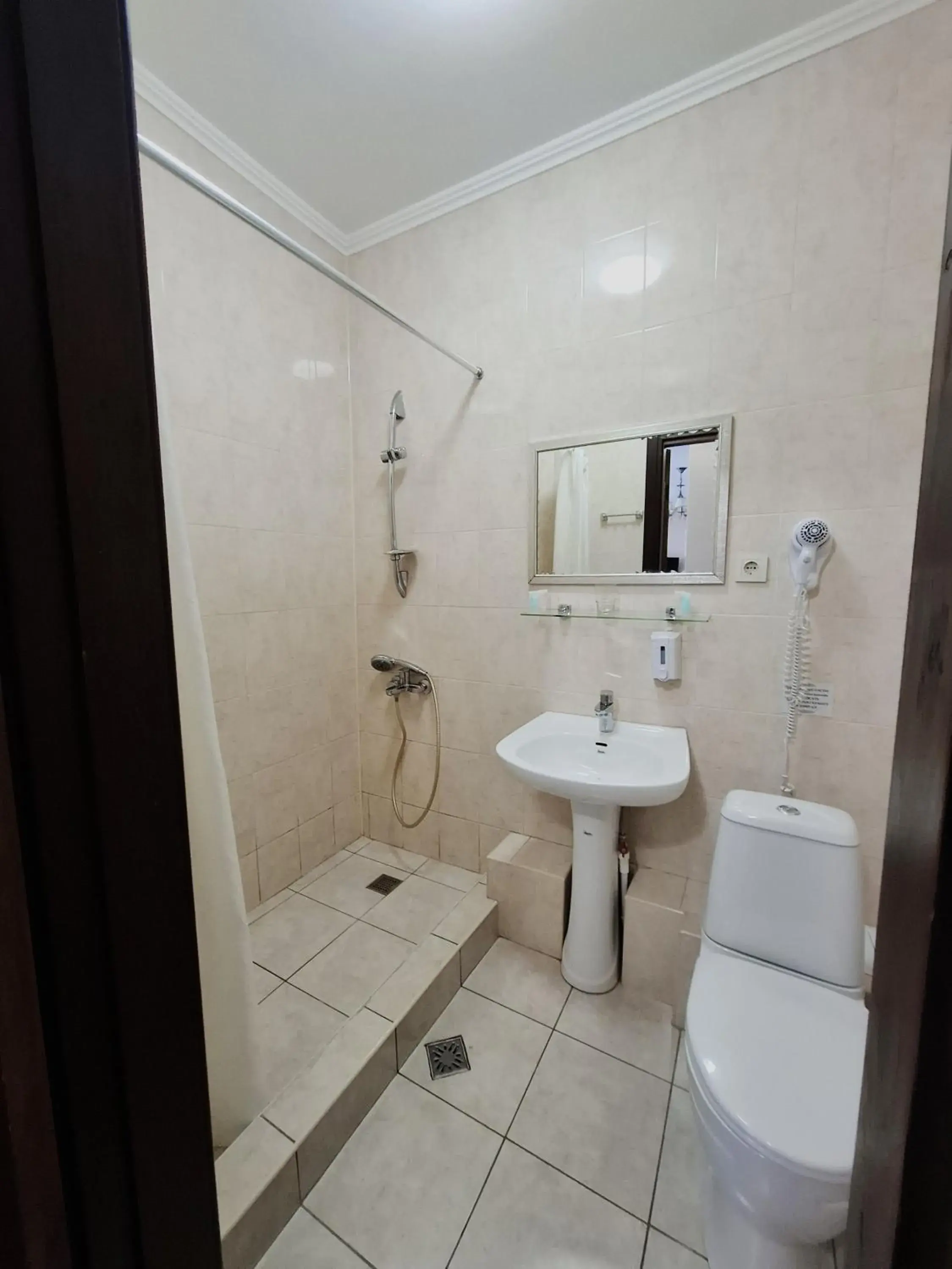 Double Room - single occupancy in Nurtau Double Room - single occupancy in Nurtau