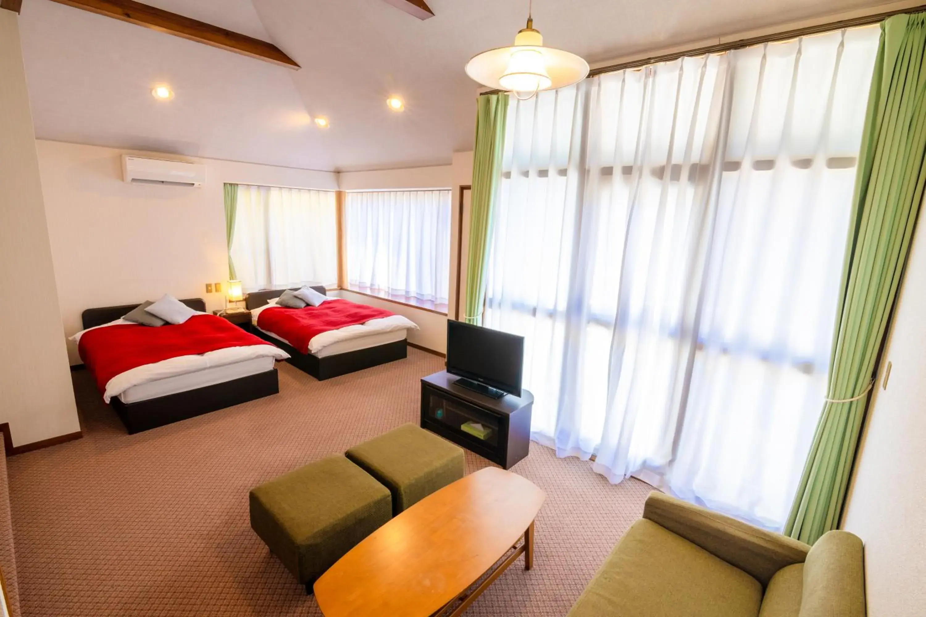 Room Selected at Check-In - Non-Smoking in Le Nessa Akazawa Room Selected at Check-In - Non-Smoking in Le Nessa Akazawa