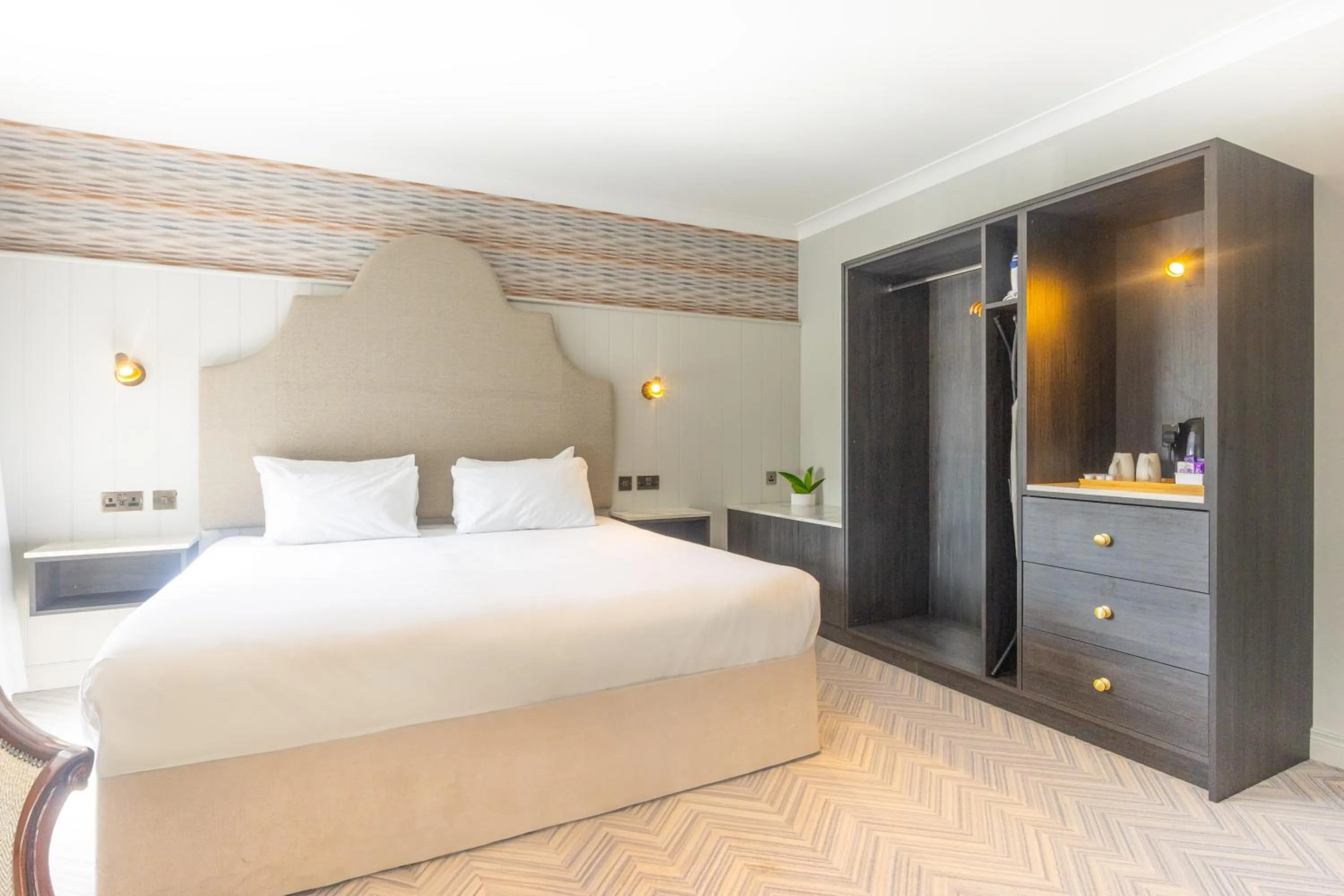 Bed in Bloomfield House Hotel, Leisure Club & Spa