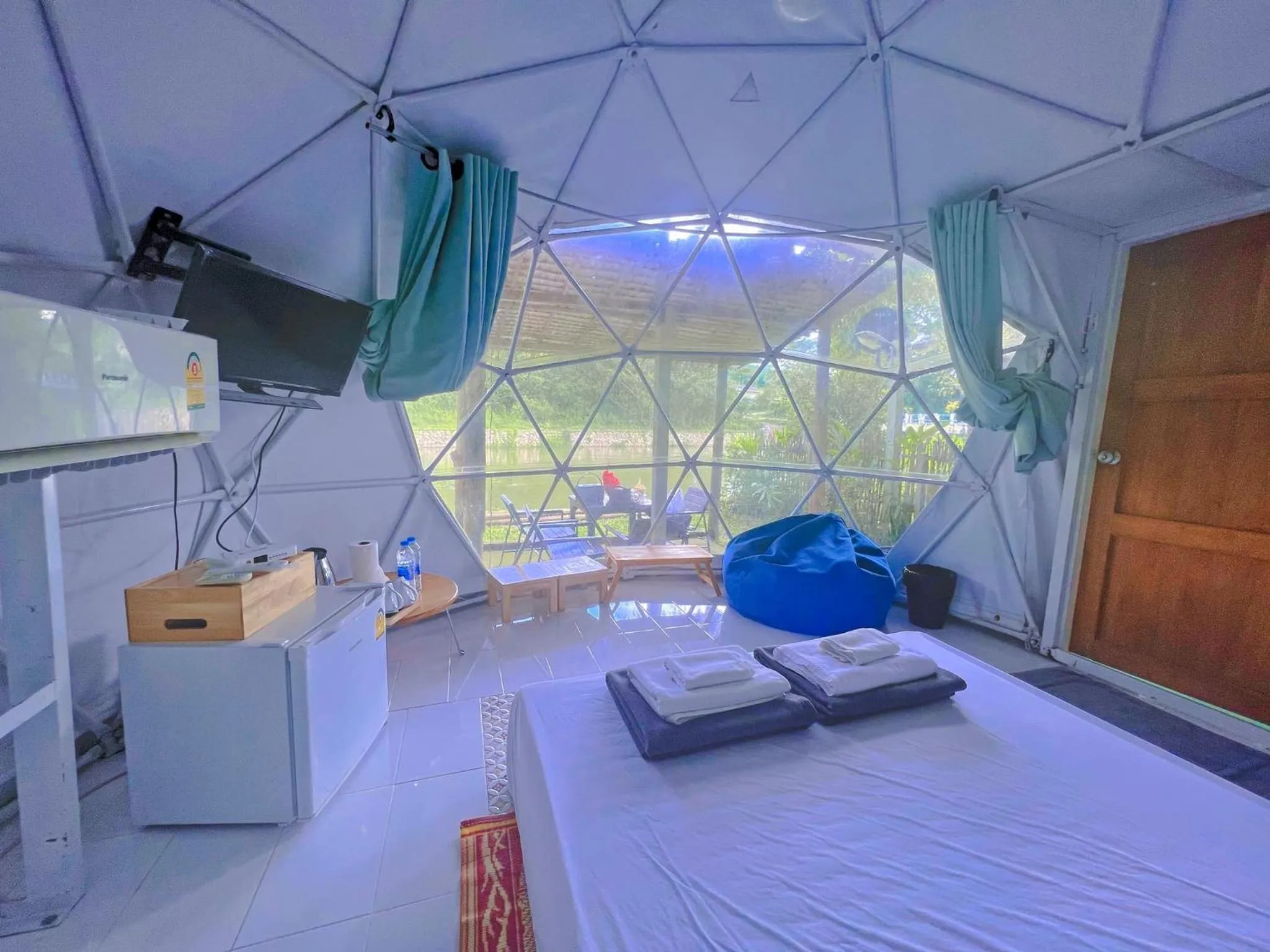 Bed in Narinfah Resort