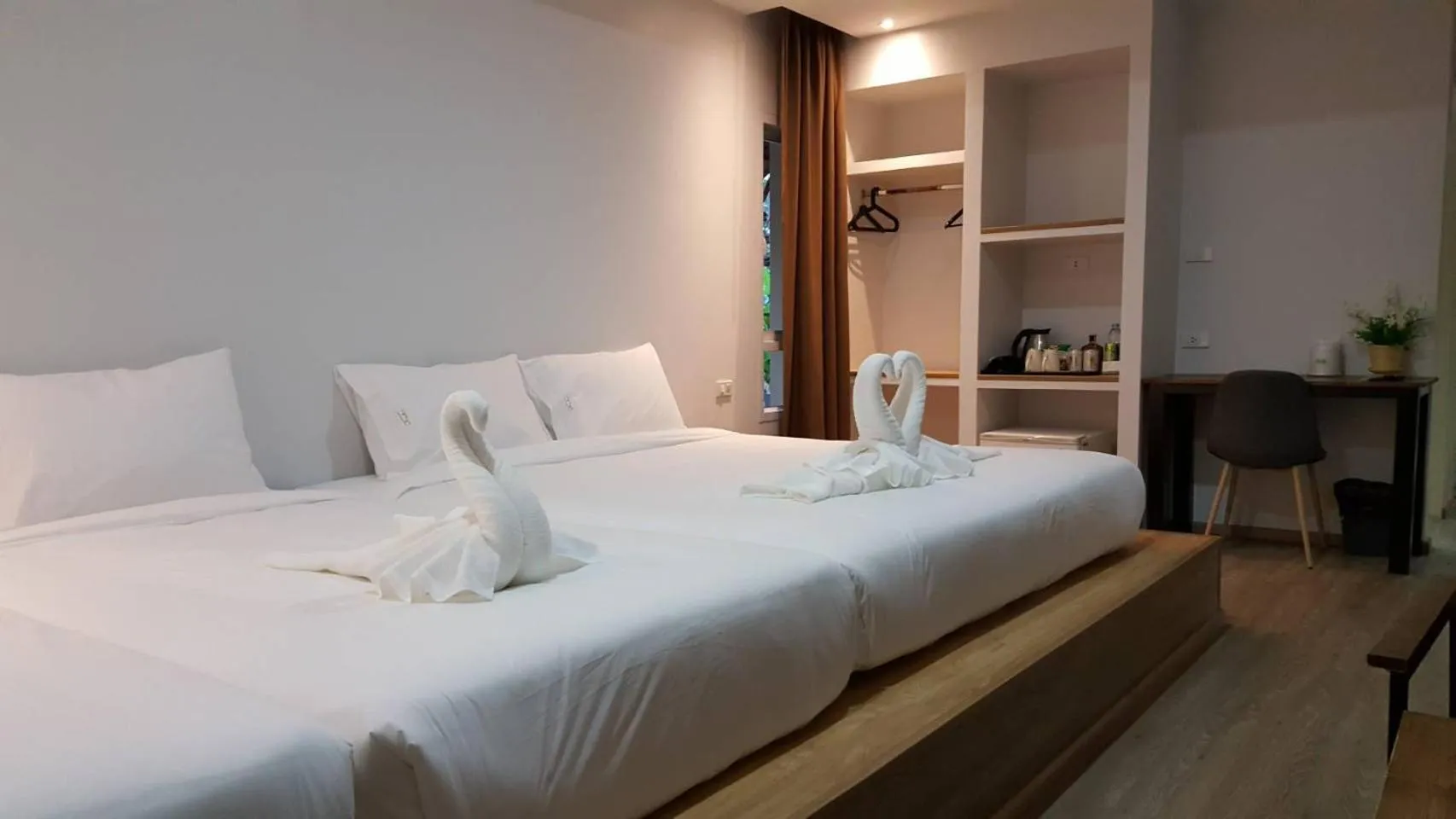 Photo of the whole room, Bed in Narinfah Resort