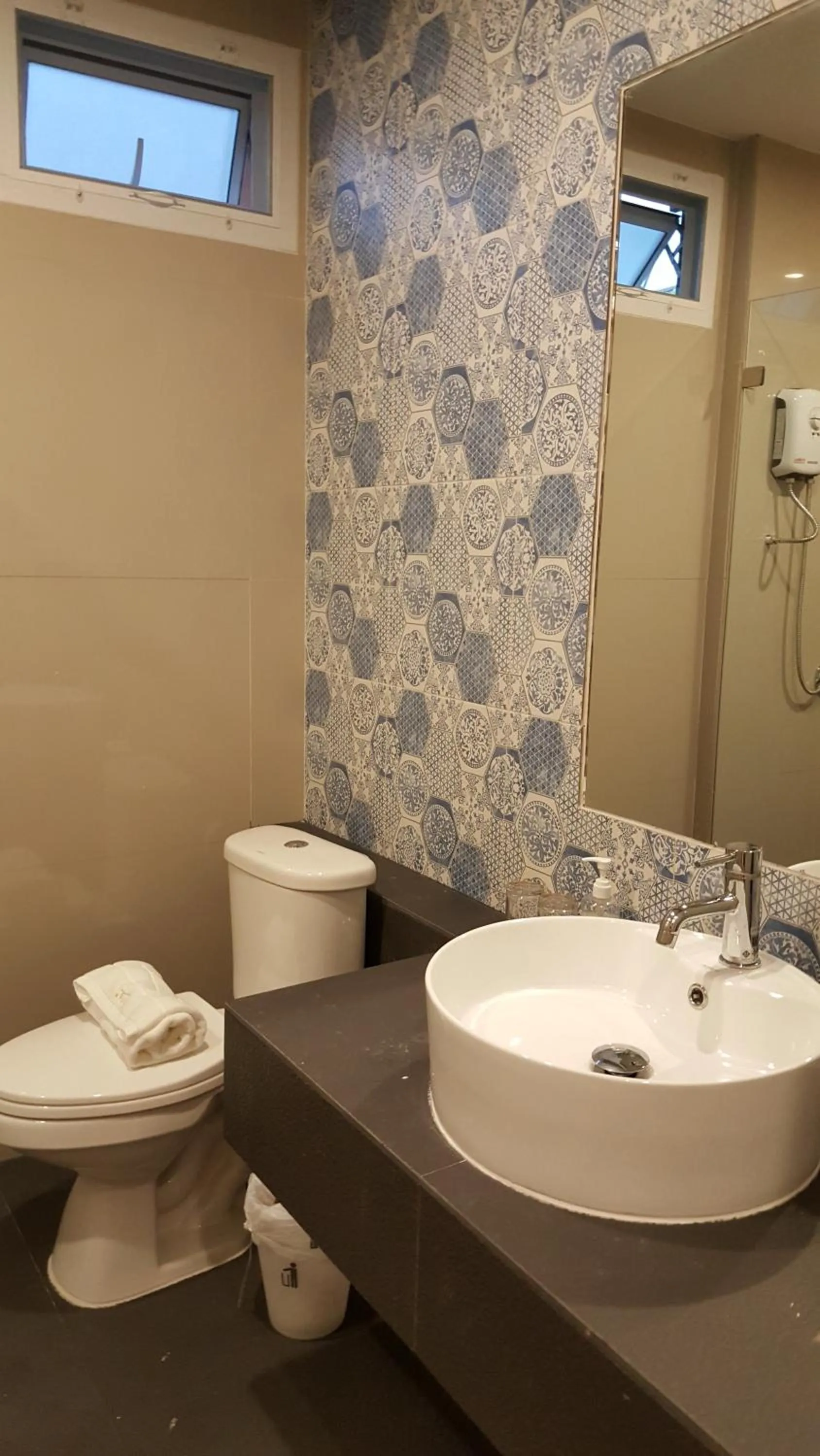 Bathroom in Narinfah Resort