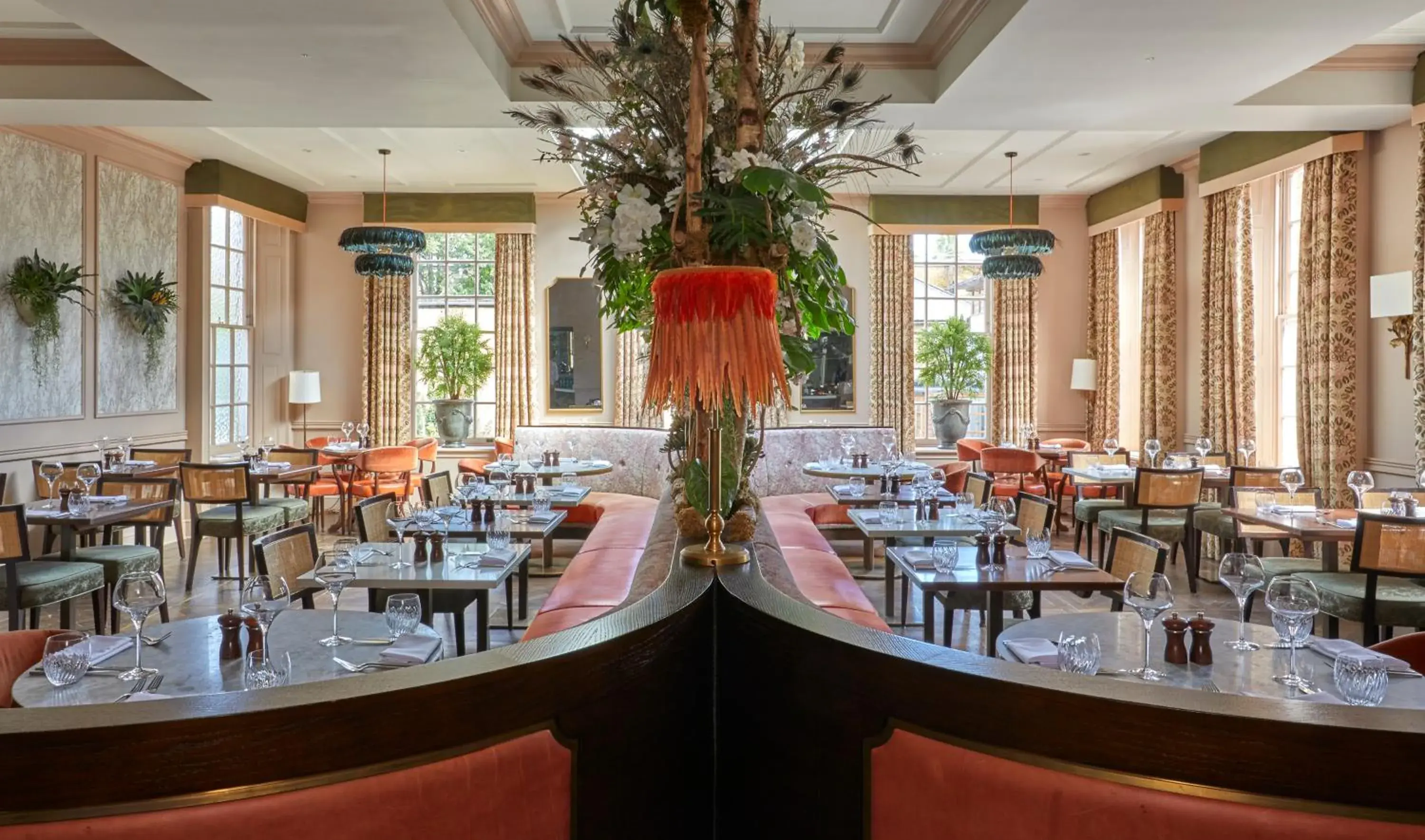 Restaurant/places to eat in Richmond Hill Hotel Restaurant/places to eat in Richmond Hill Hotel