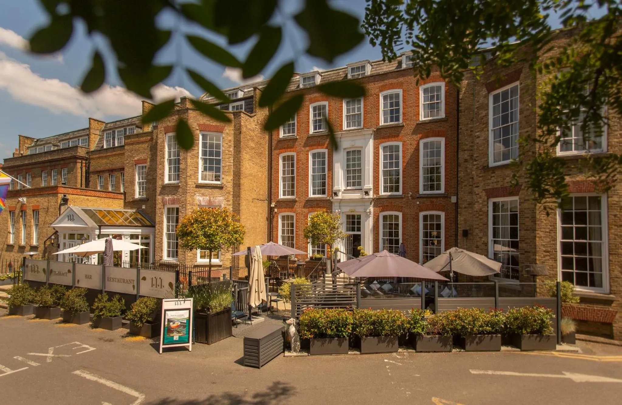 Property building in Richmond Hill Hotel