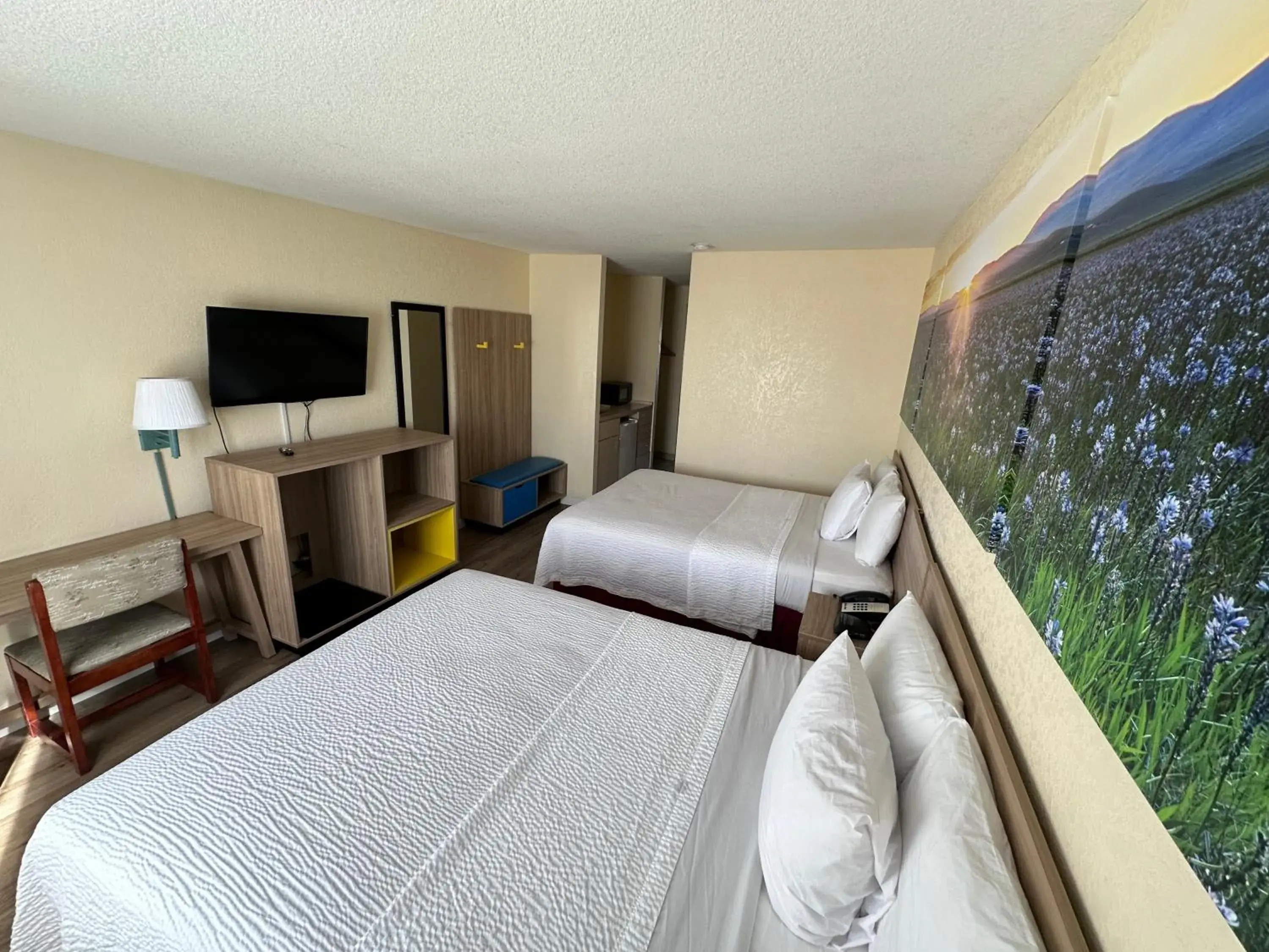 Bedroom, Bed in Days Inn by Wyndham San Marcos Bedroom, Bed in Days Inn by Wyndham San Marcos