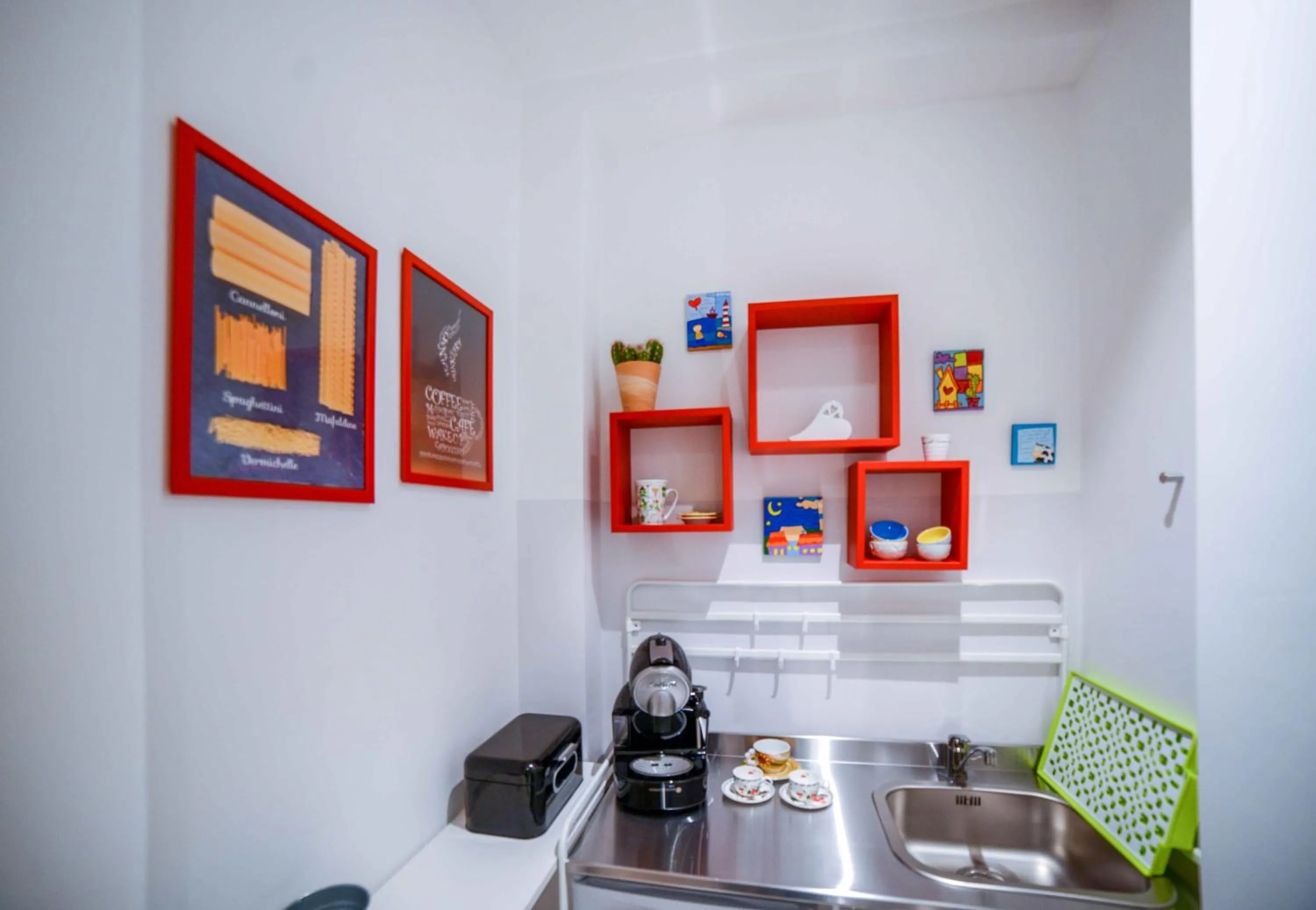 Coffee/tea facilities in B&B Mareè Seafront Molfetta