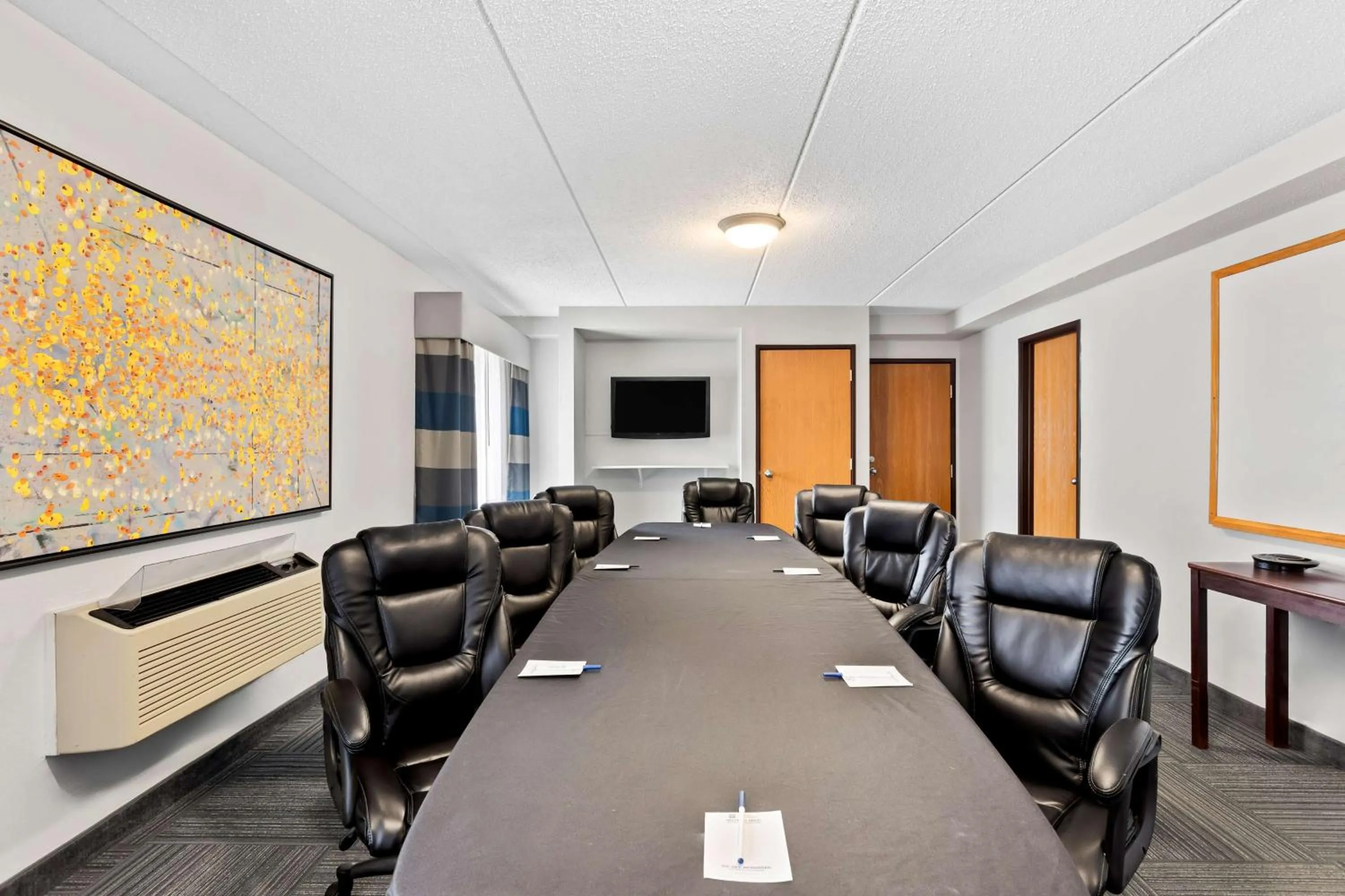 Meeting/conference room in Best Western Naperville Inn