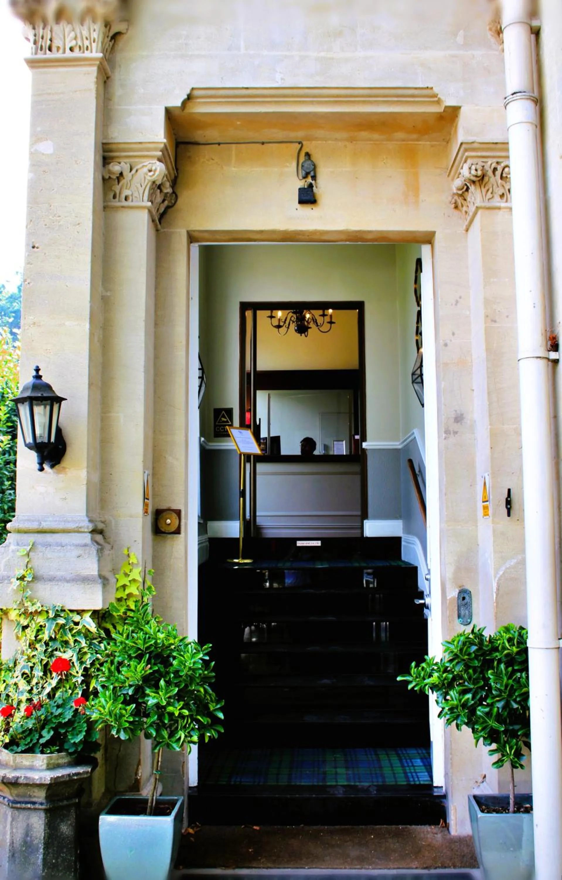 Lobby or reception in Victoria Square Hotel Clifton Village