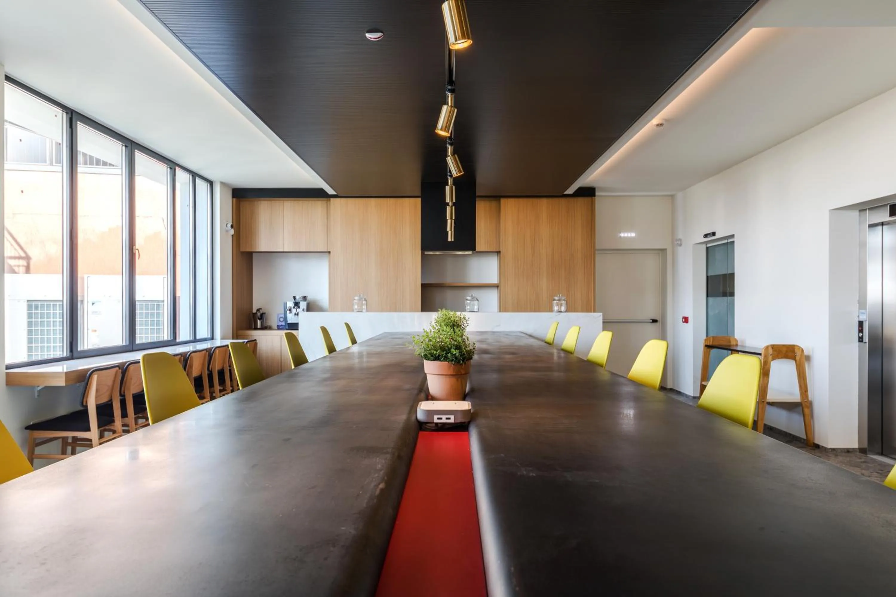 Lounge or bar in MaisonMe Boutique Hotel