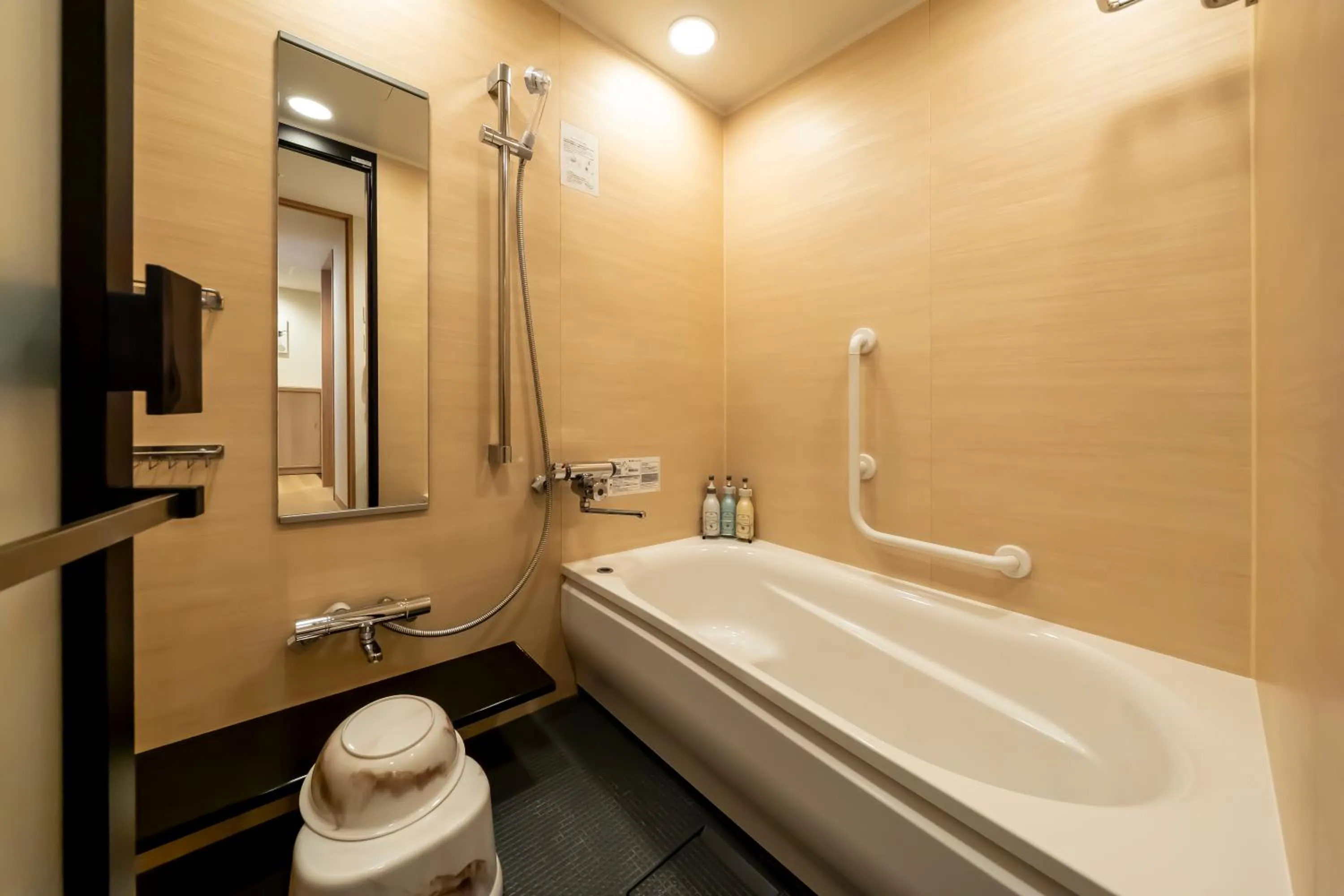 Bathroom in Hotel Monterey Himeji