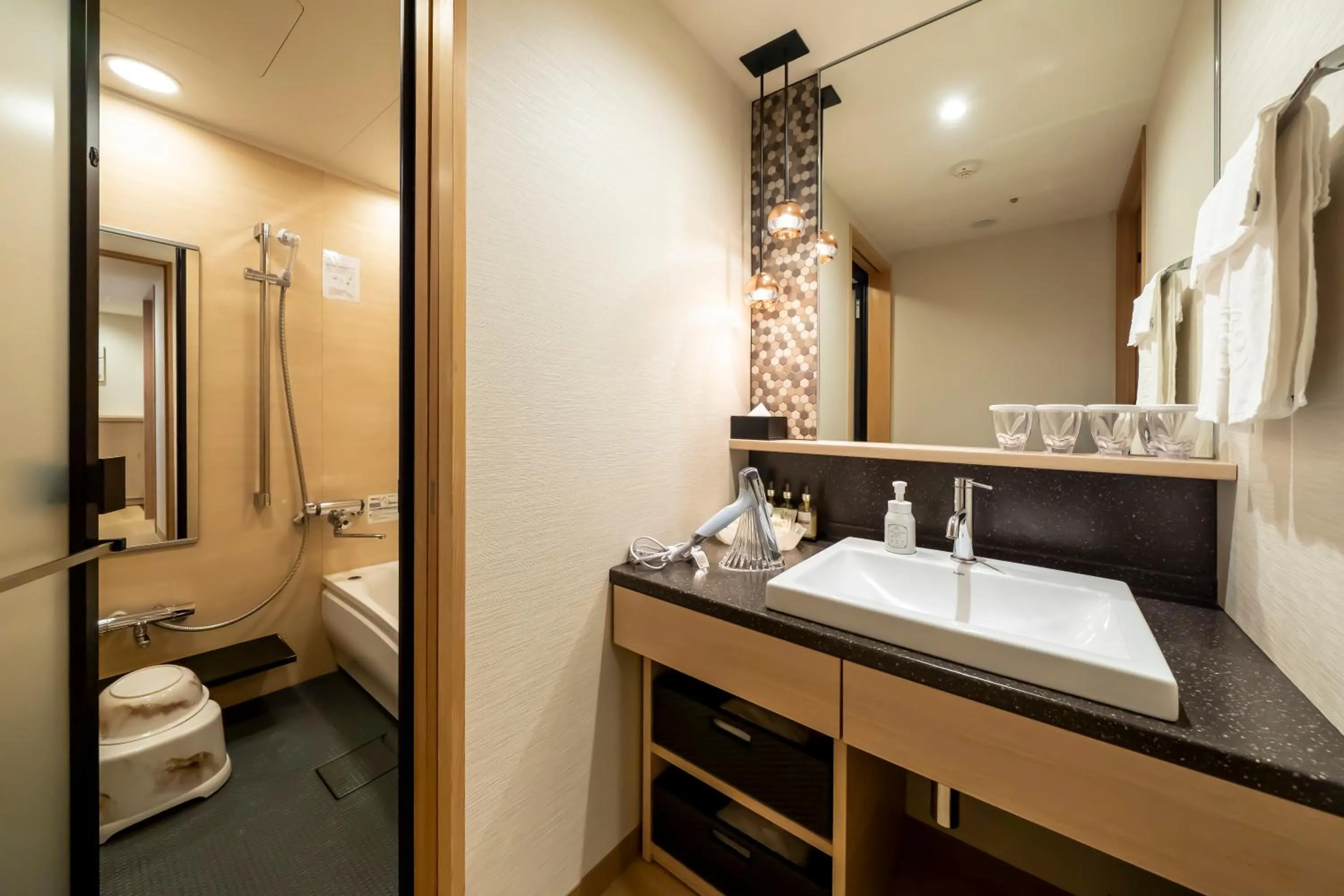 Bathroom in Hotel Monterey Himeji