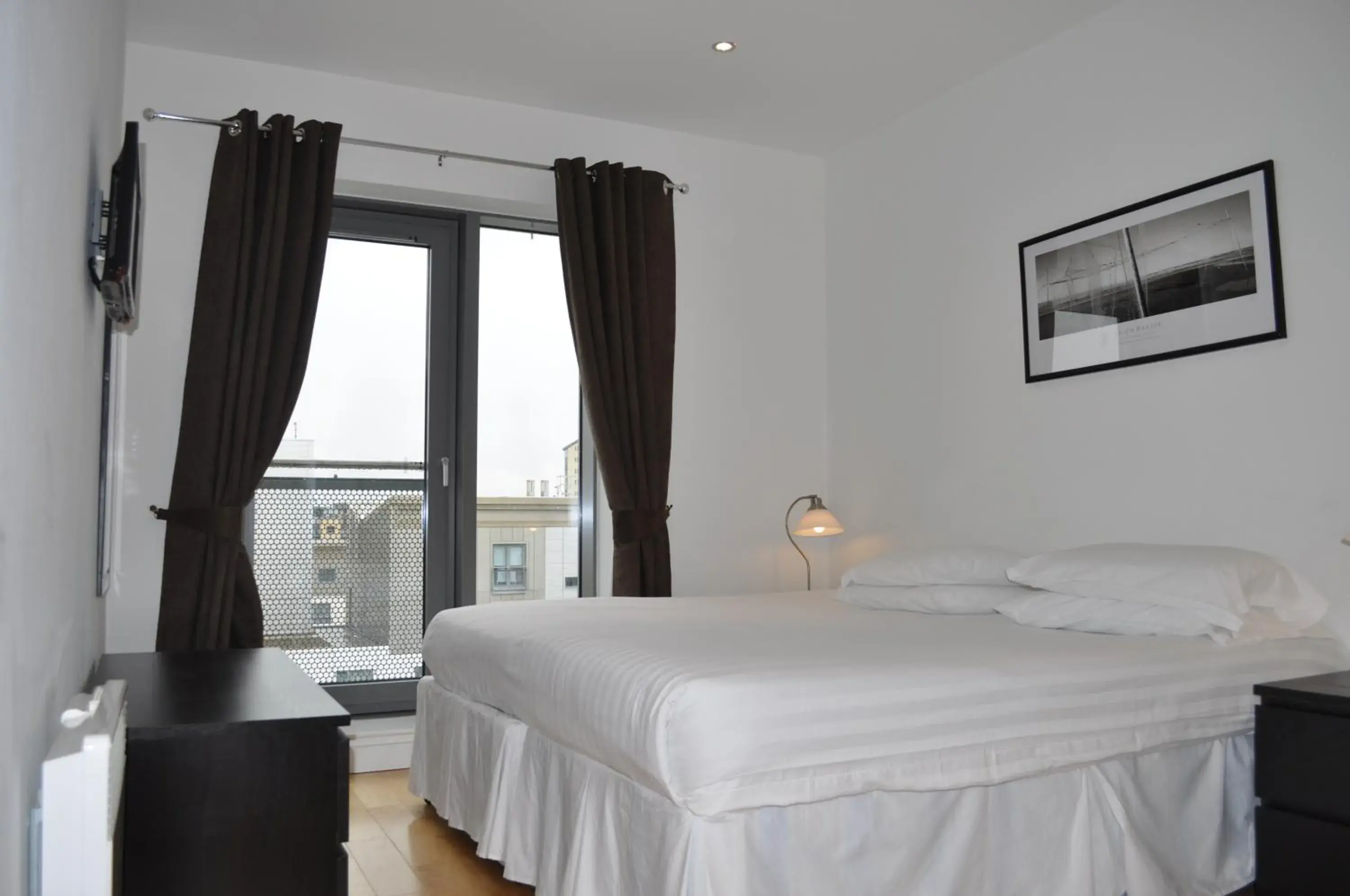 Bed in Ocean Serviced Apartments Bed in Ocean Serviced Apartments