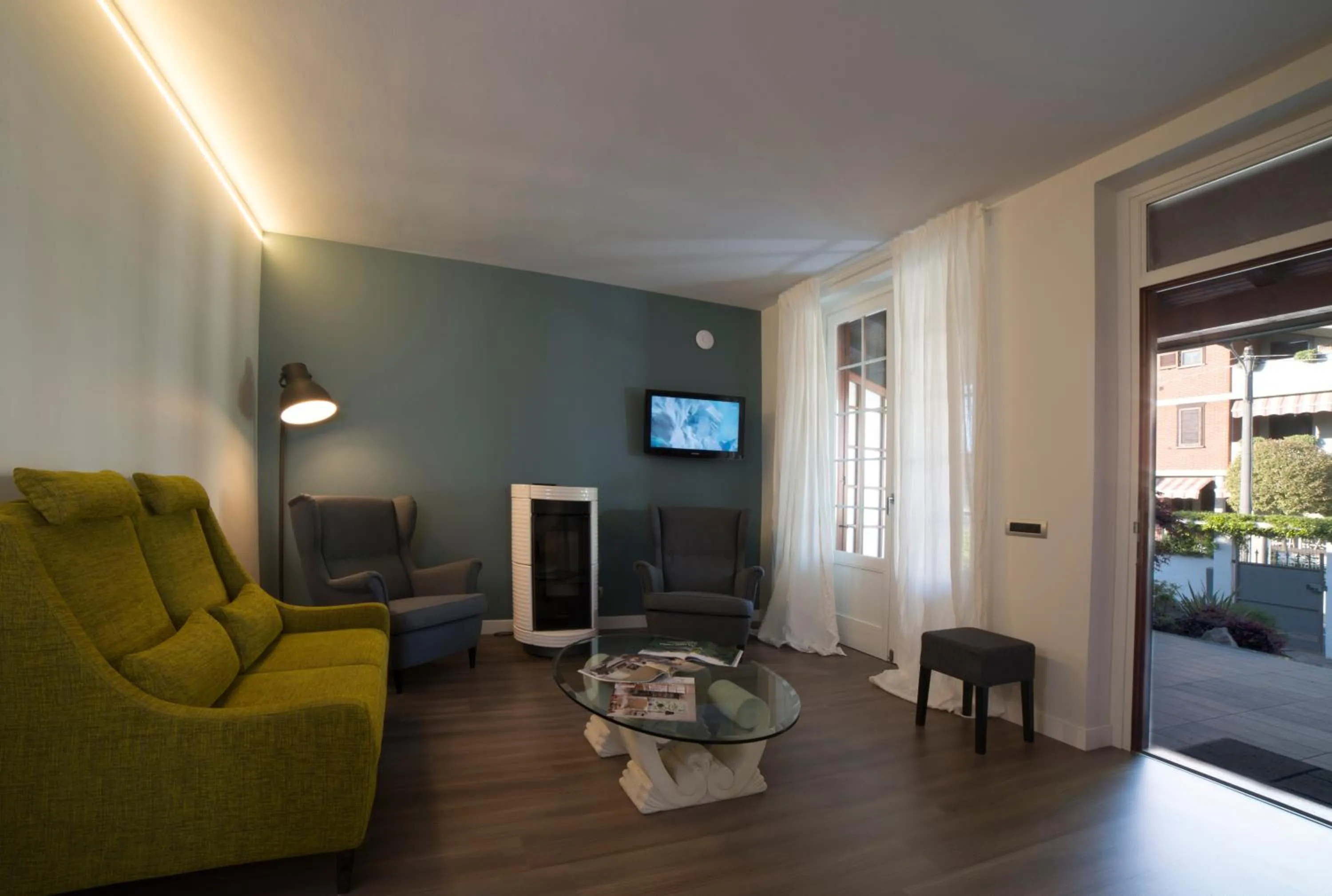 Communal lounge/ TV room in Cascina36 B&B