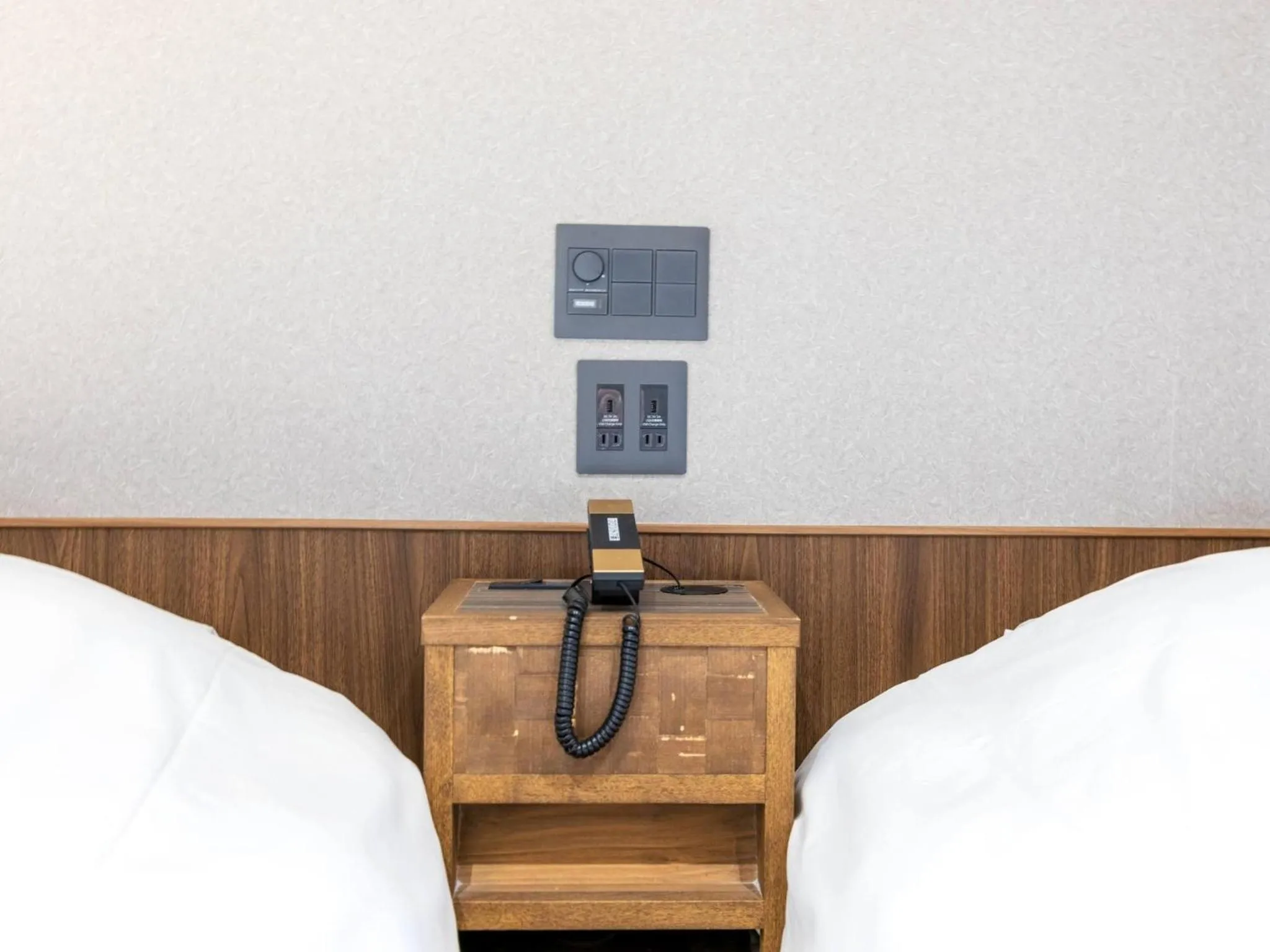 Bedroom, Bed in Susukinohara Ichinoyu