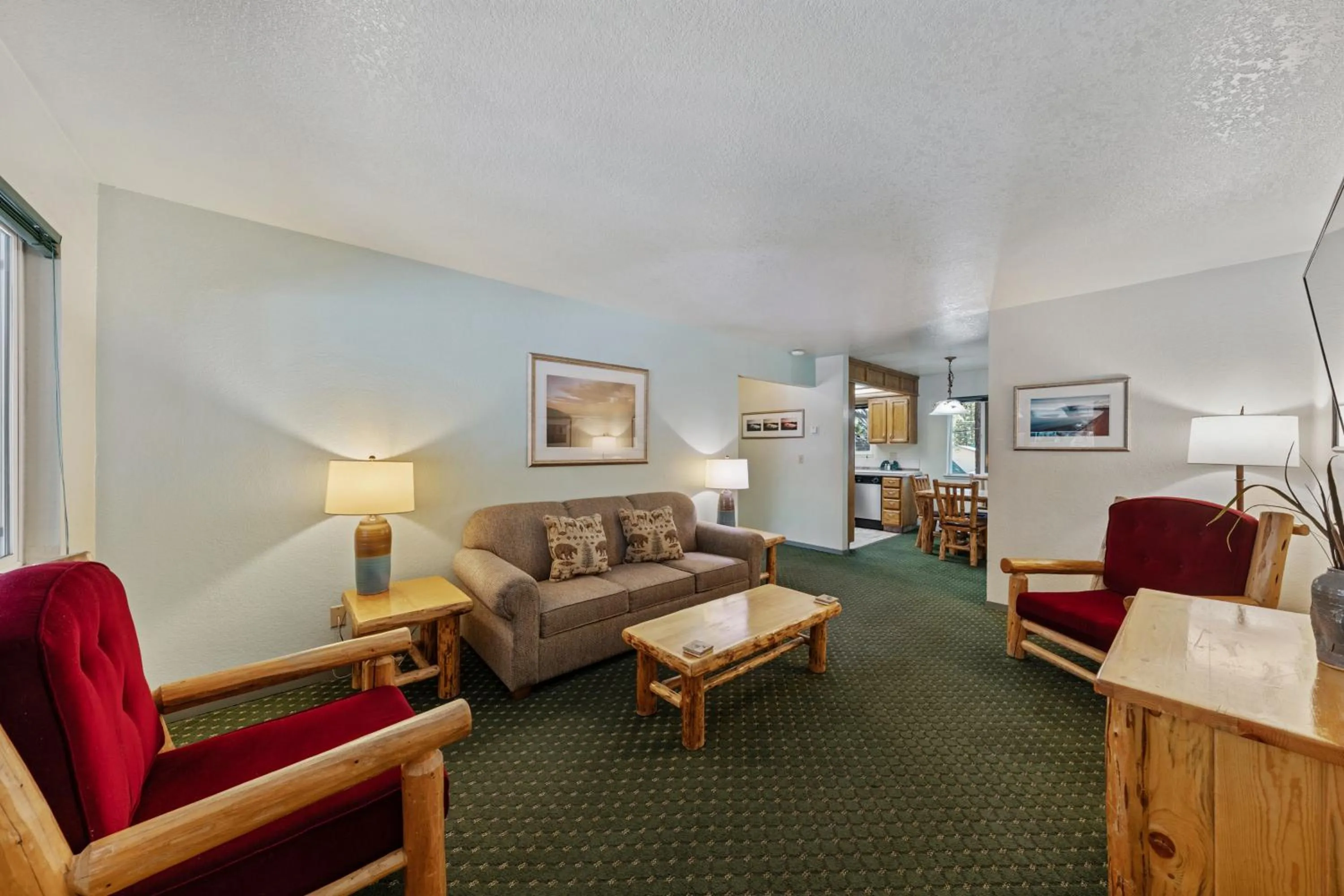 TV and multimedia in The Lodge at Lake Tahoe