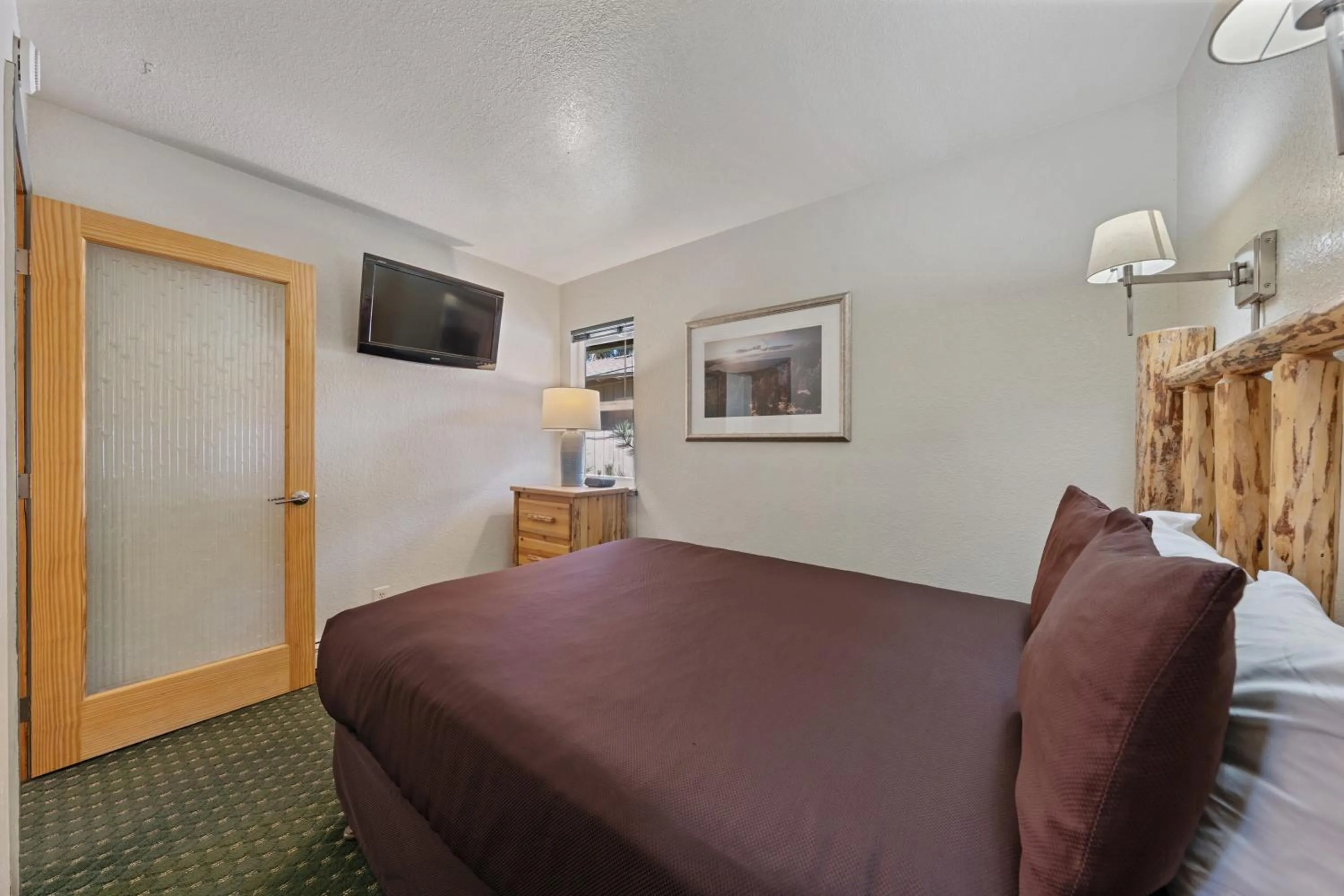 Bed in The Lodge at Lake Tahoe