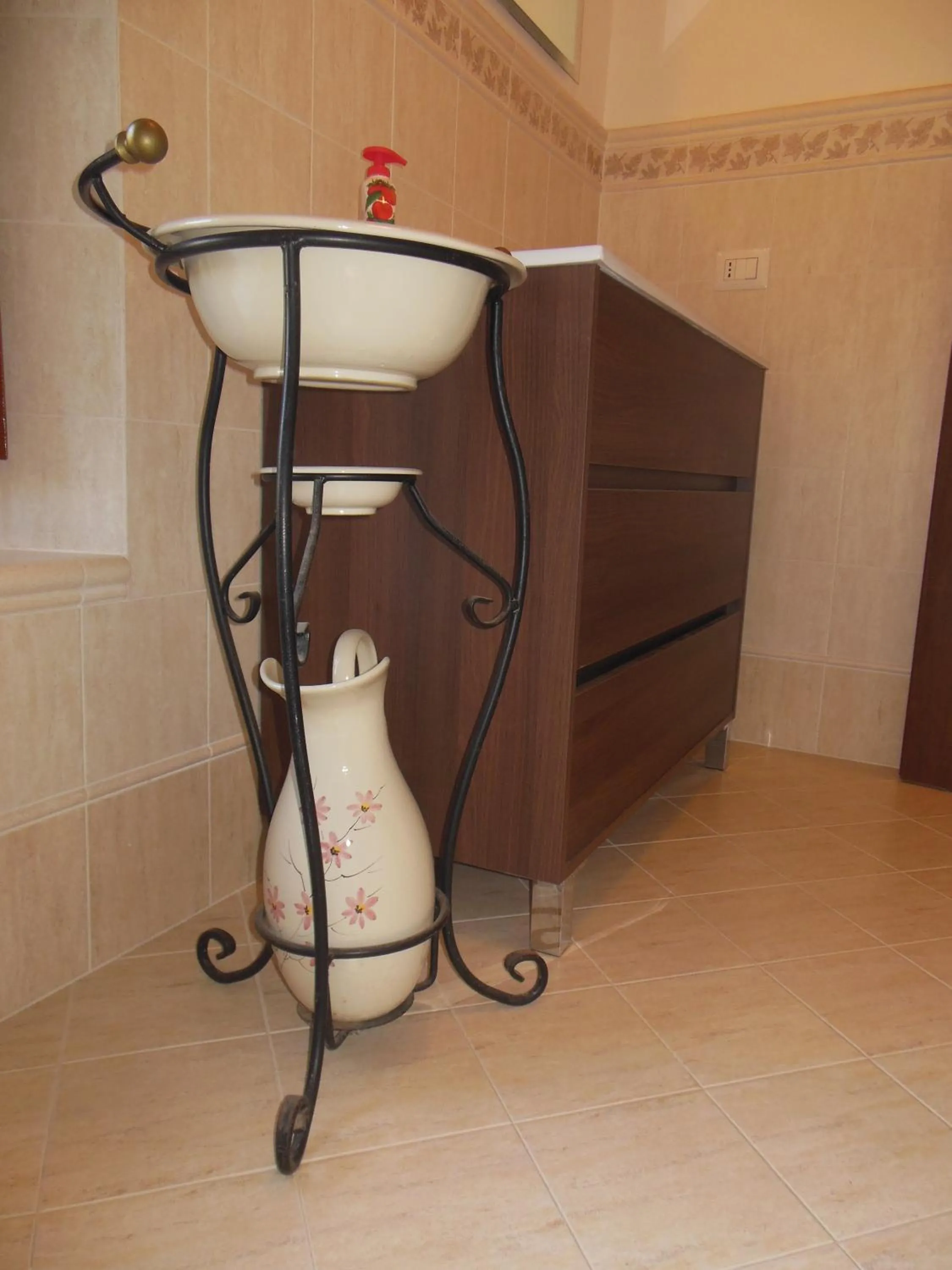 Bathroom in Tra lago e collina