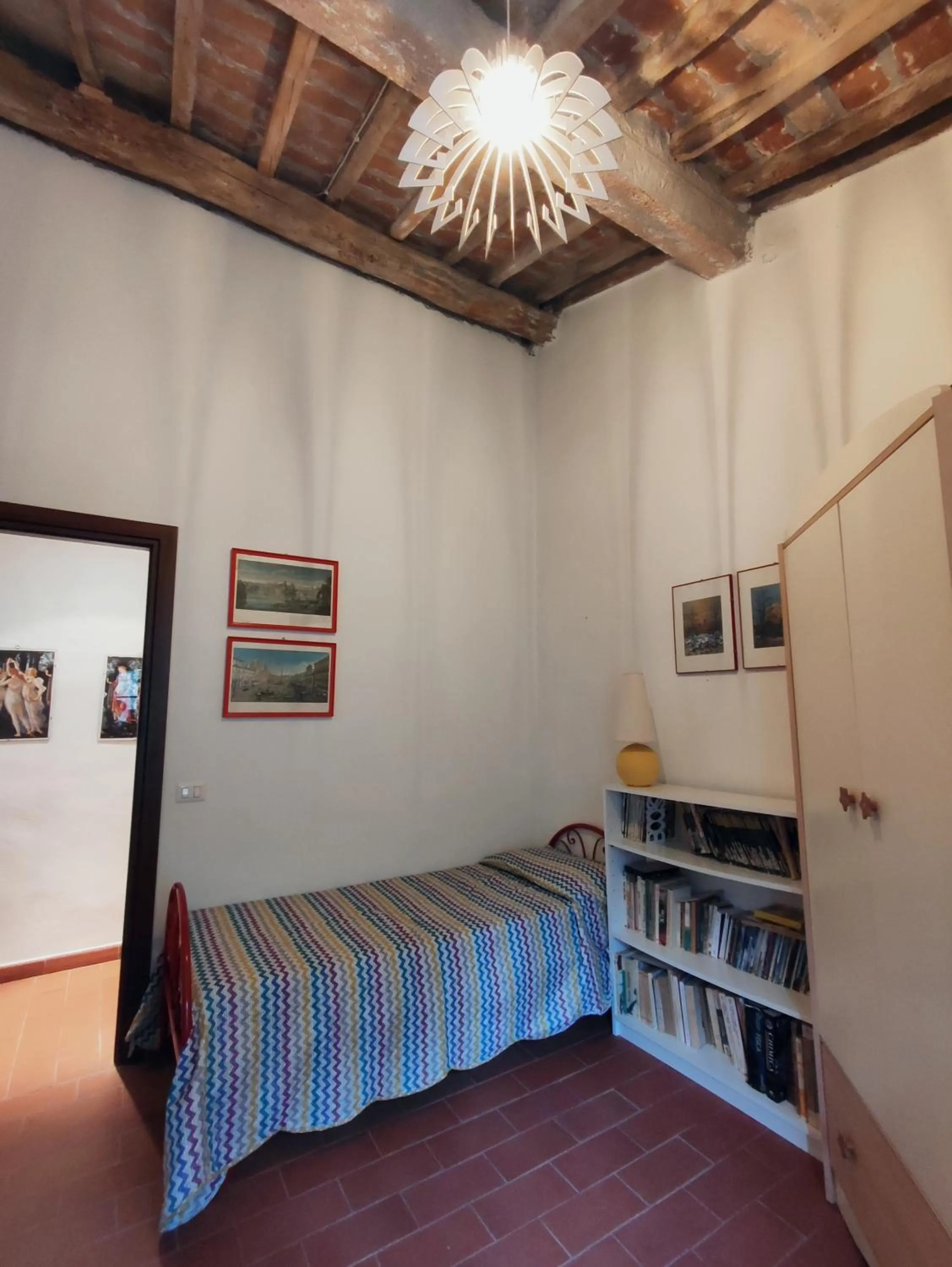 Bedroom, Bed in Tra lago e collina