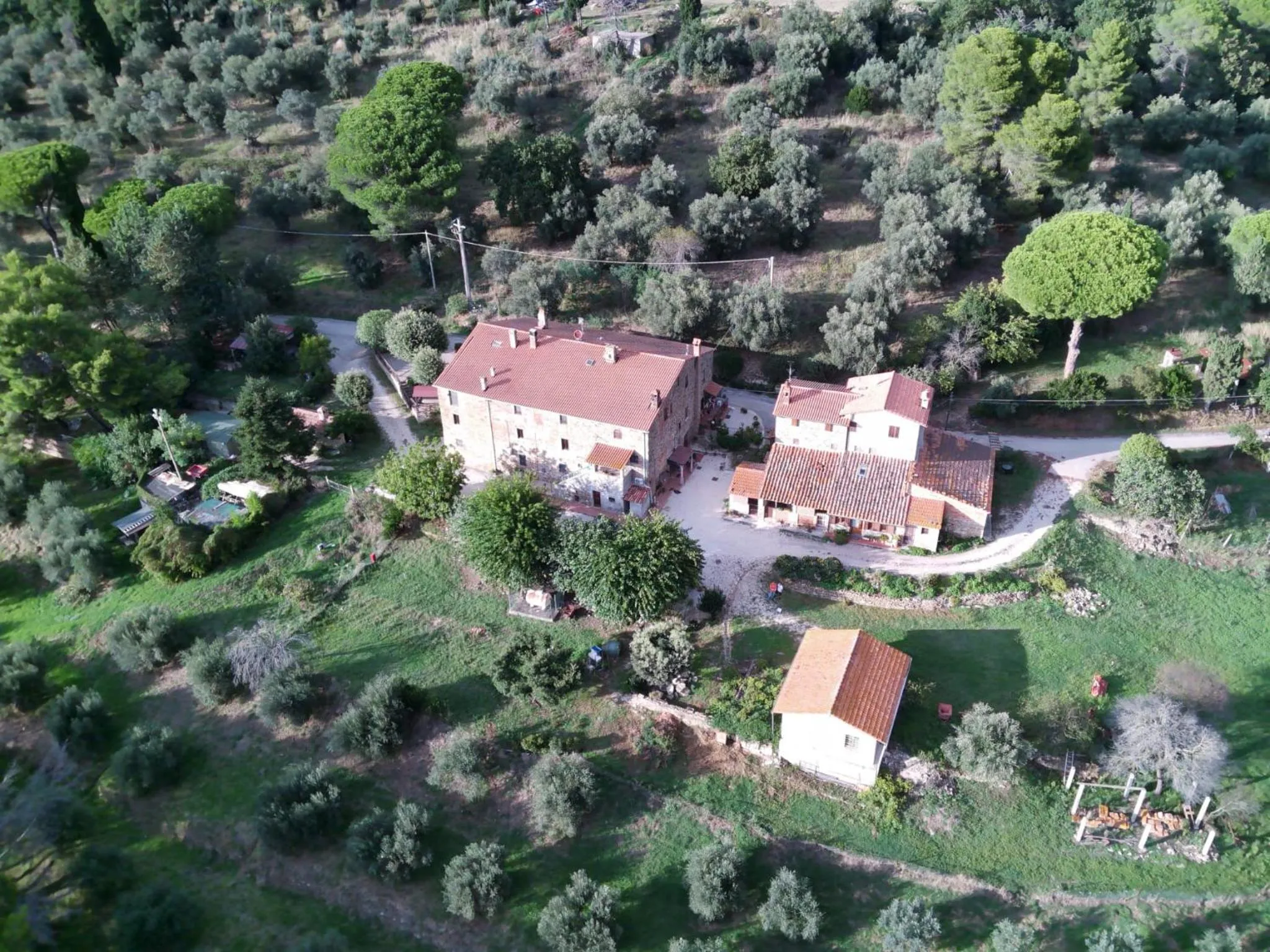 Bird's eye view in Tra lago e collina