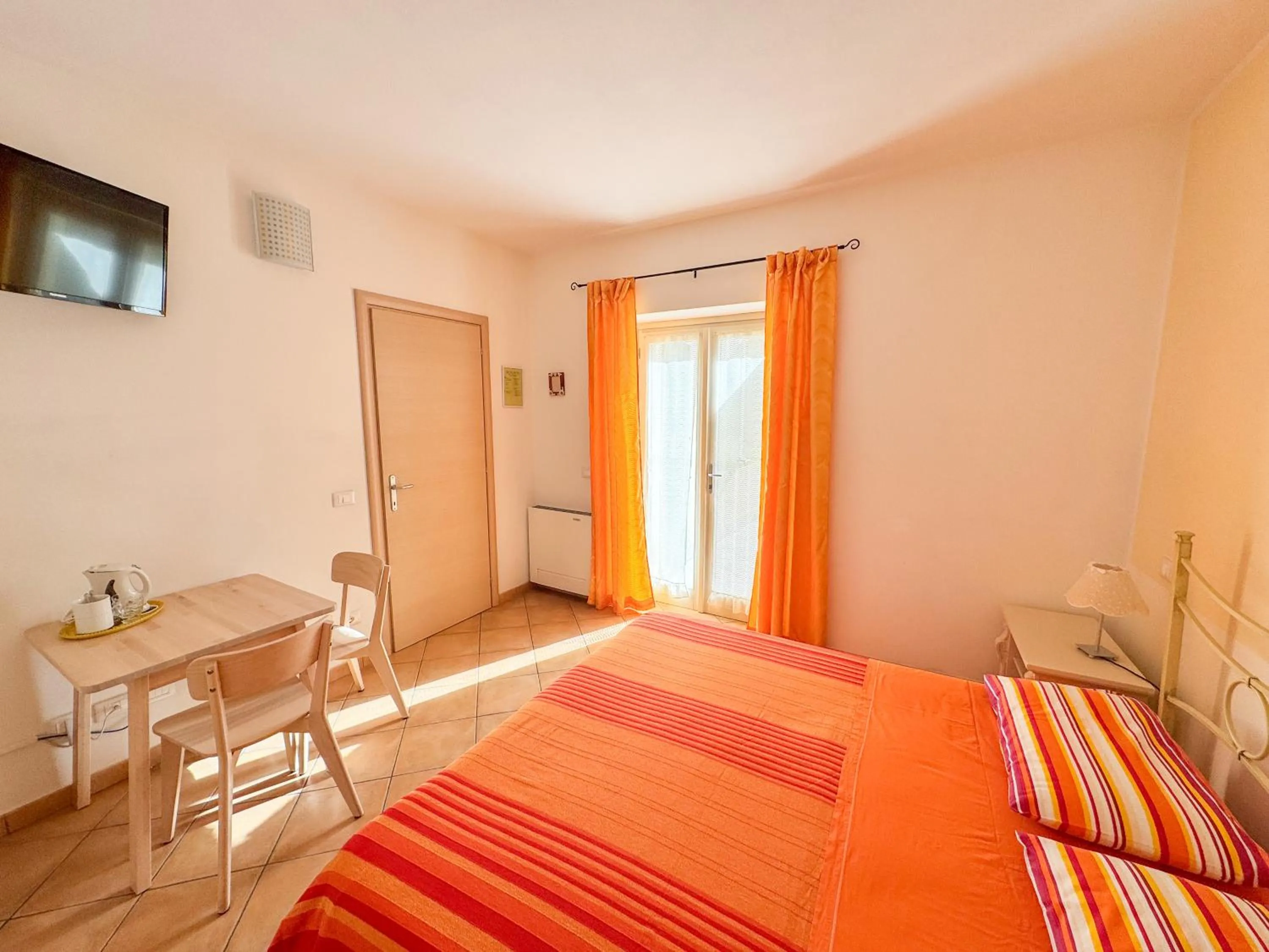 Bedroom, Bed in B&B Il Grande Salice Bike Friends