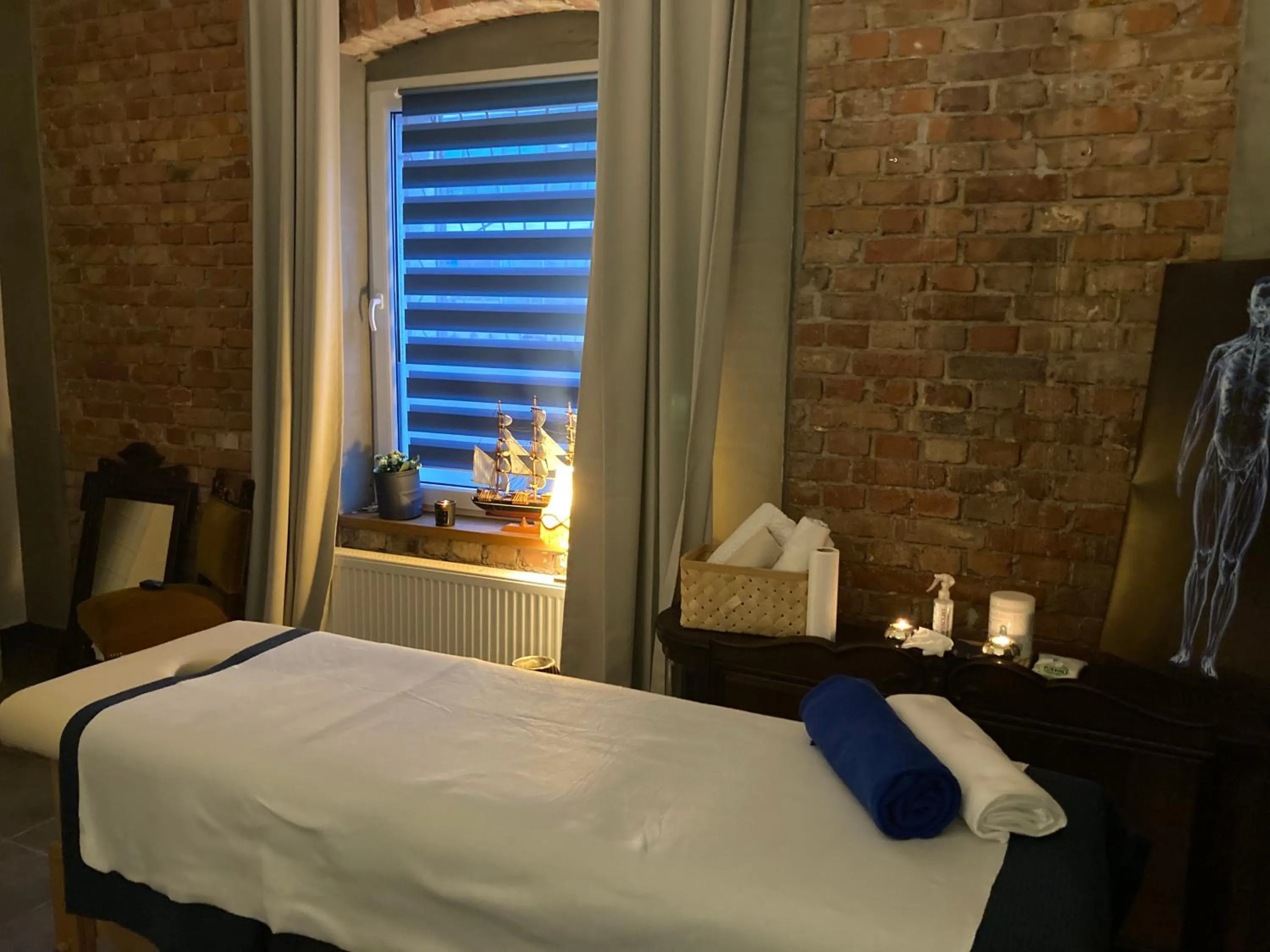 Massage, Bed in Villa Italiana pokoje z prywatnymi łazienkami & Odnowa Biologiczna