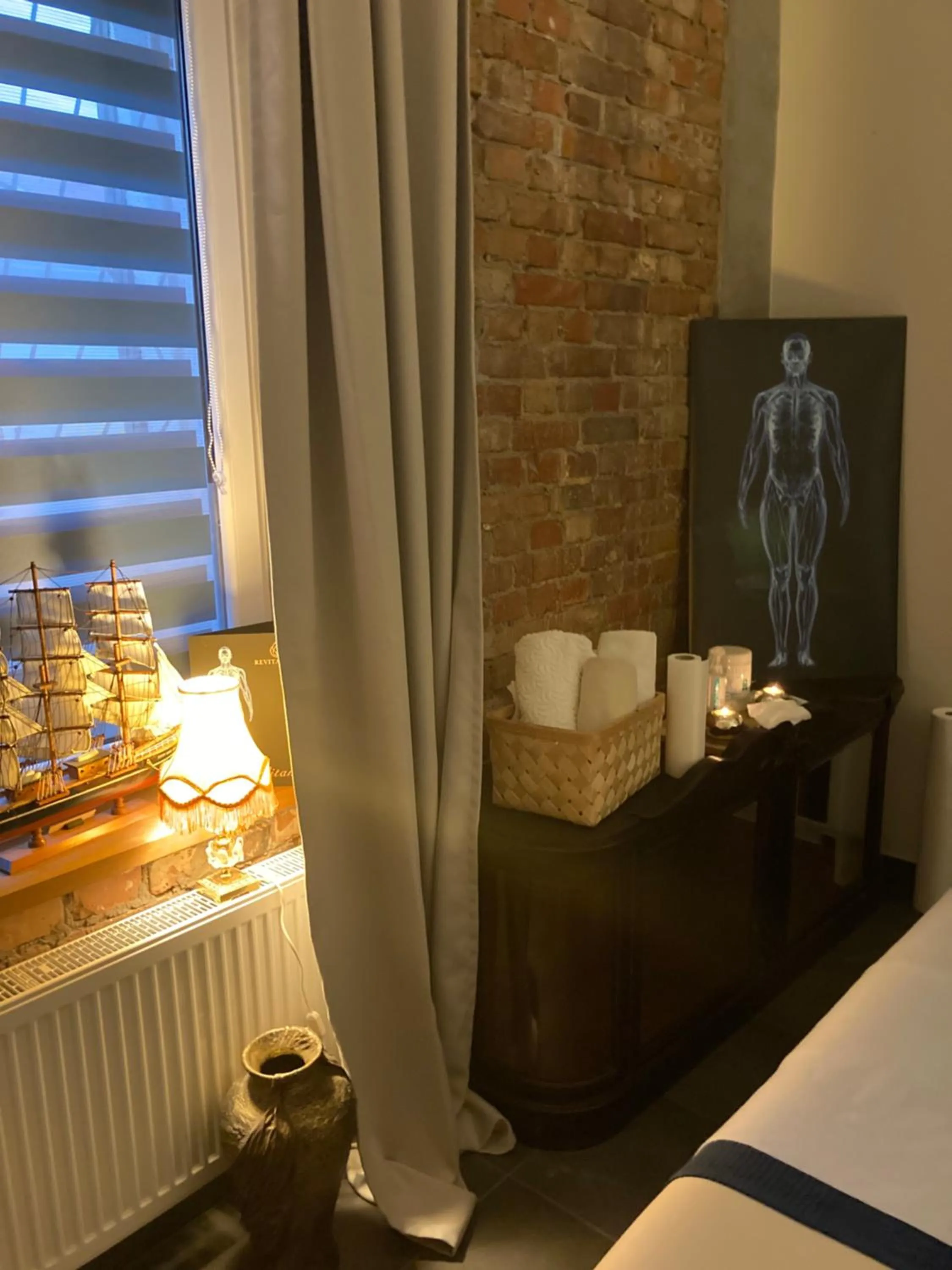 Property building, Bed in Villa Italiana pokoje z prywatnymi łazienkami & Odnowa Biologiczna