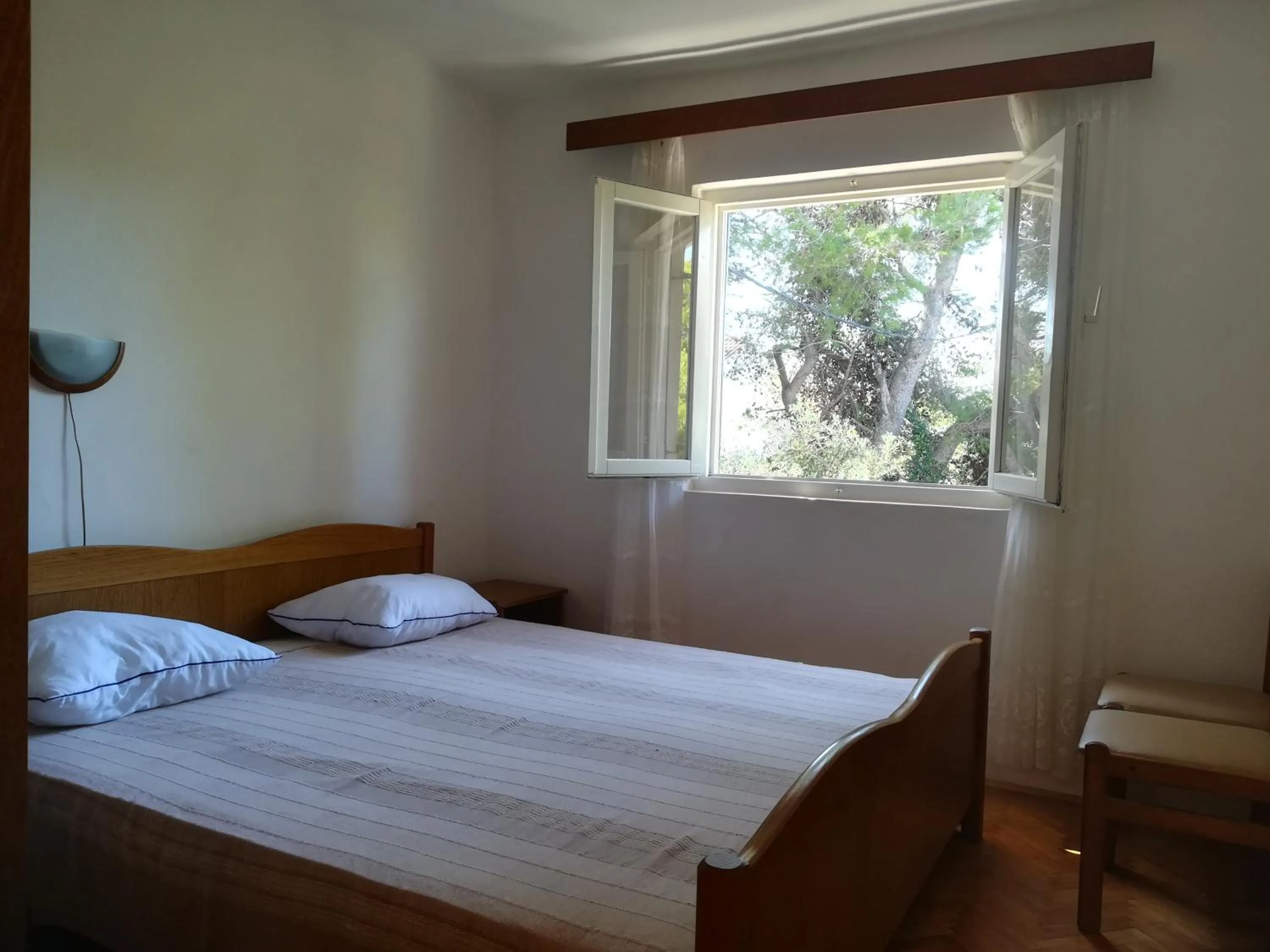 Bedroom, Bed in Apartment Porat