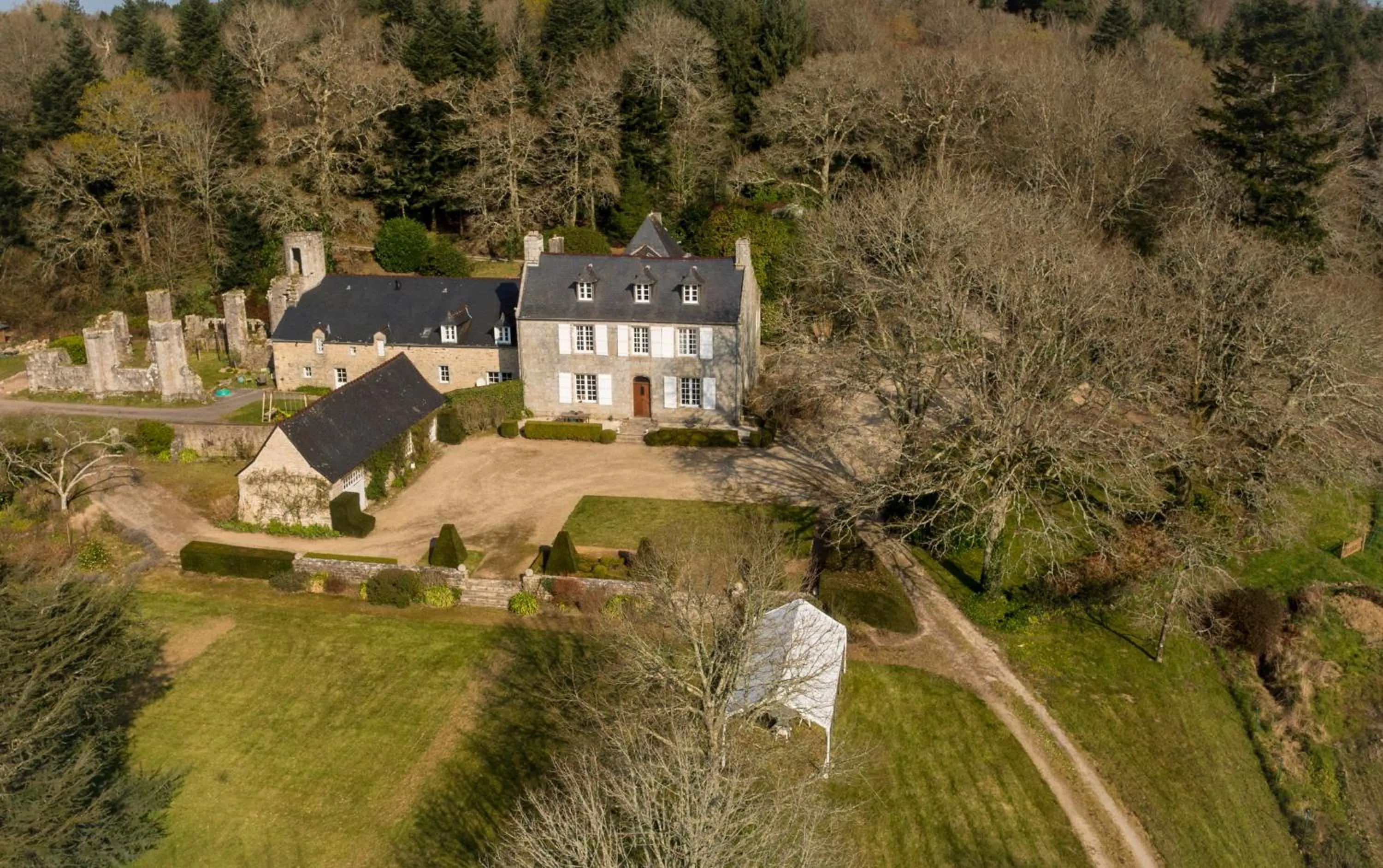 Bird's eye view in Manoir Tregont Mab