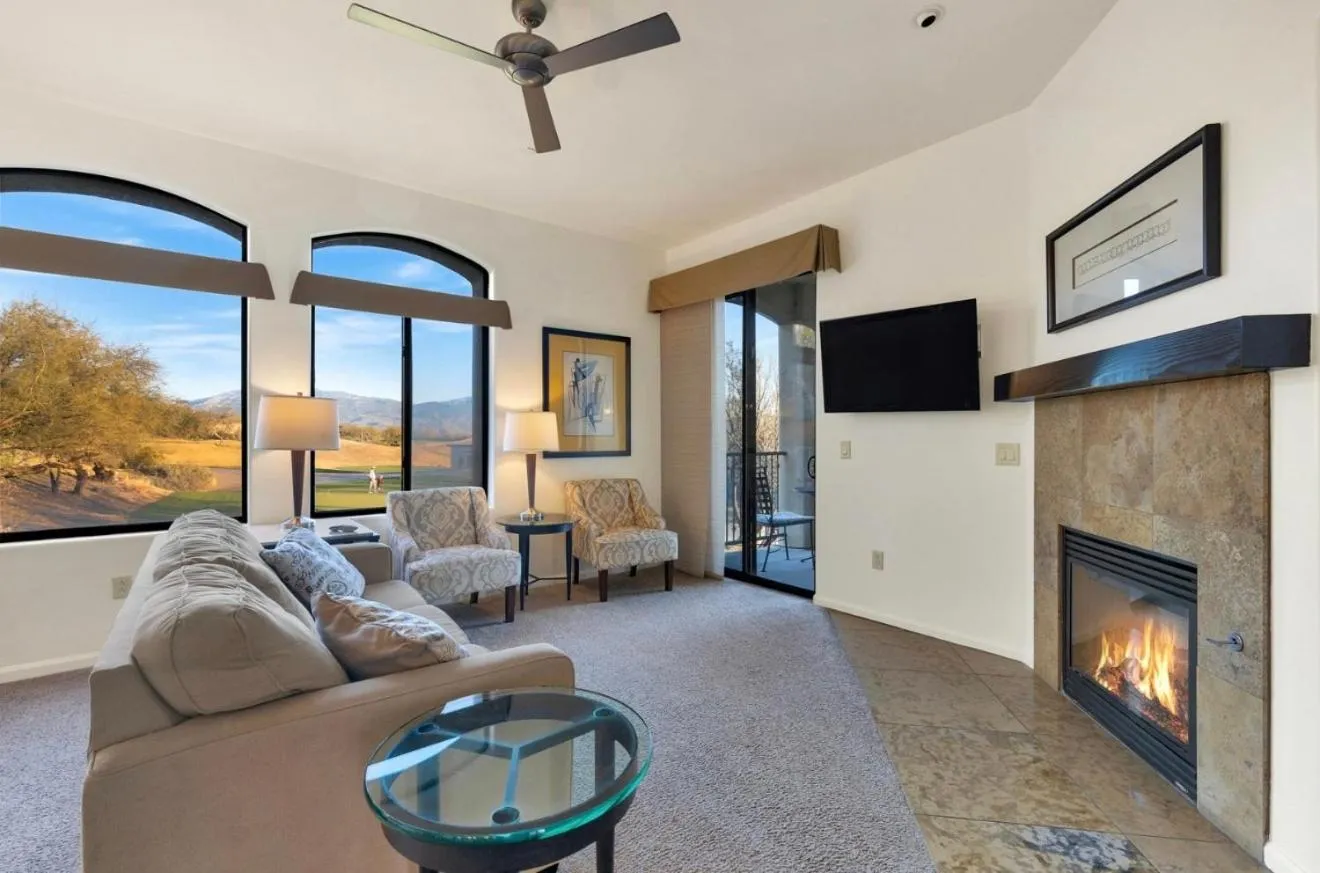 Casitas at Sabino Springs