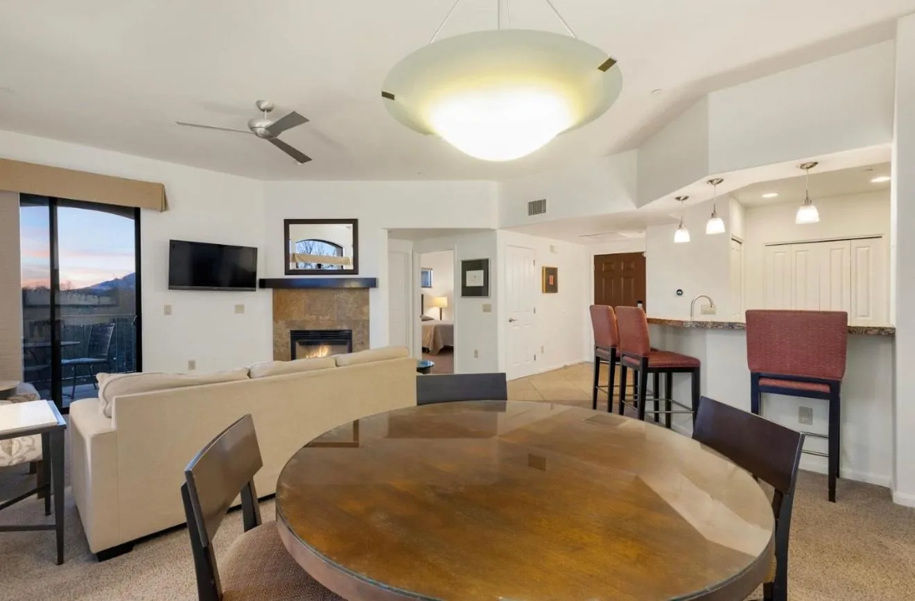 Casitas at Sabino Springs