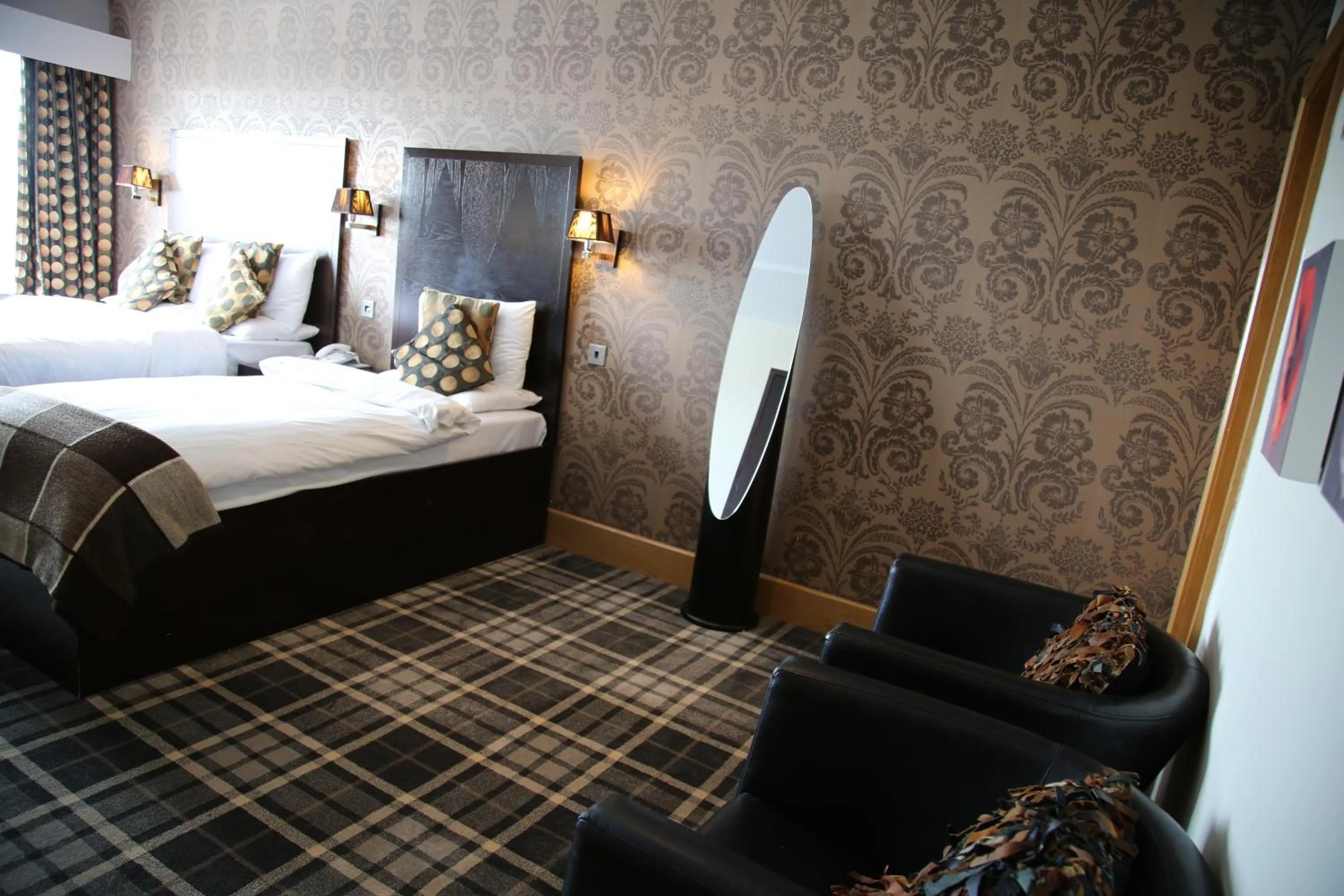 Bed in Inn On The Prom At The Fernlea Hotel