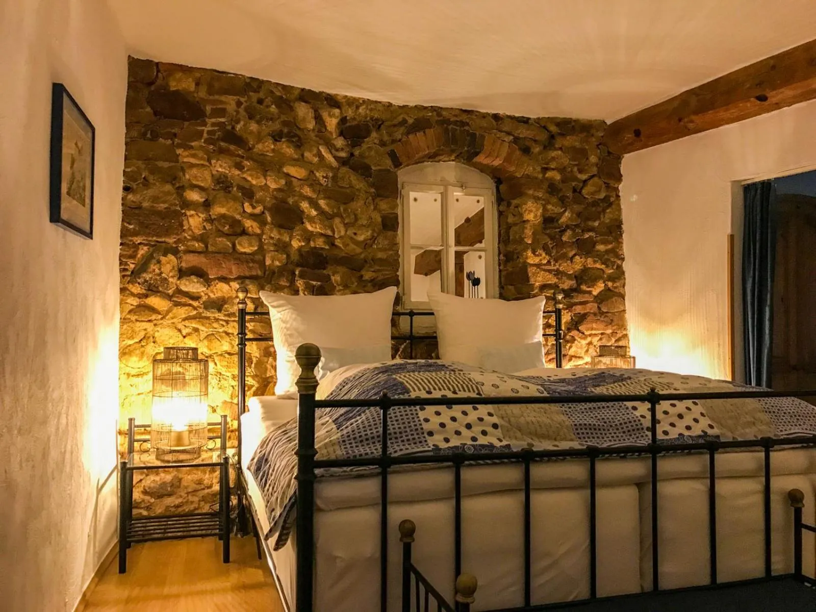 Bed in Hotel Zum Burggraf