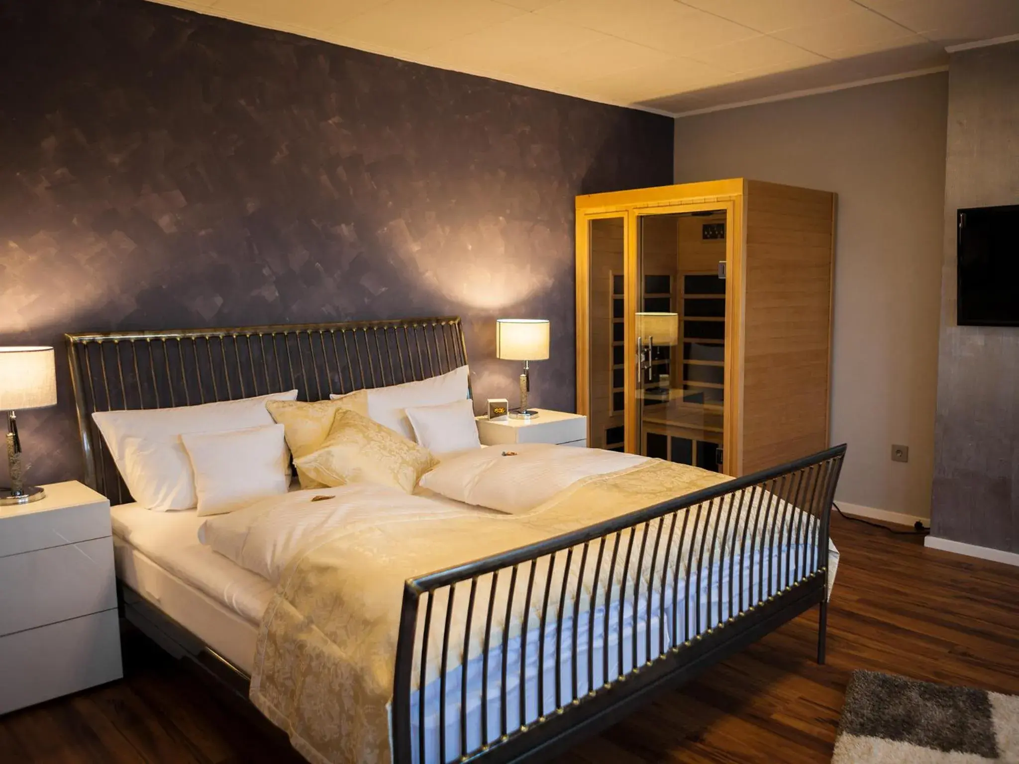 Superior Apartment with Sauna in Hotel Zum Burggraf Superior Apartment with Sauna in Hotel Zum Burggraf