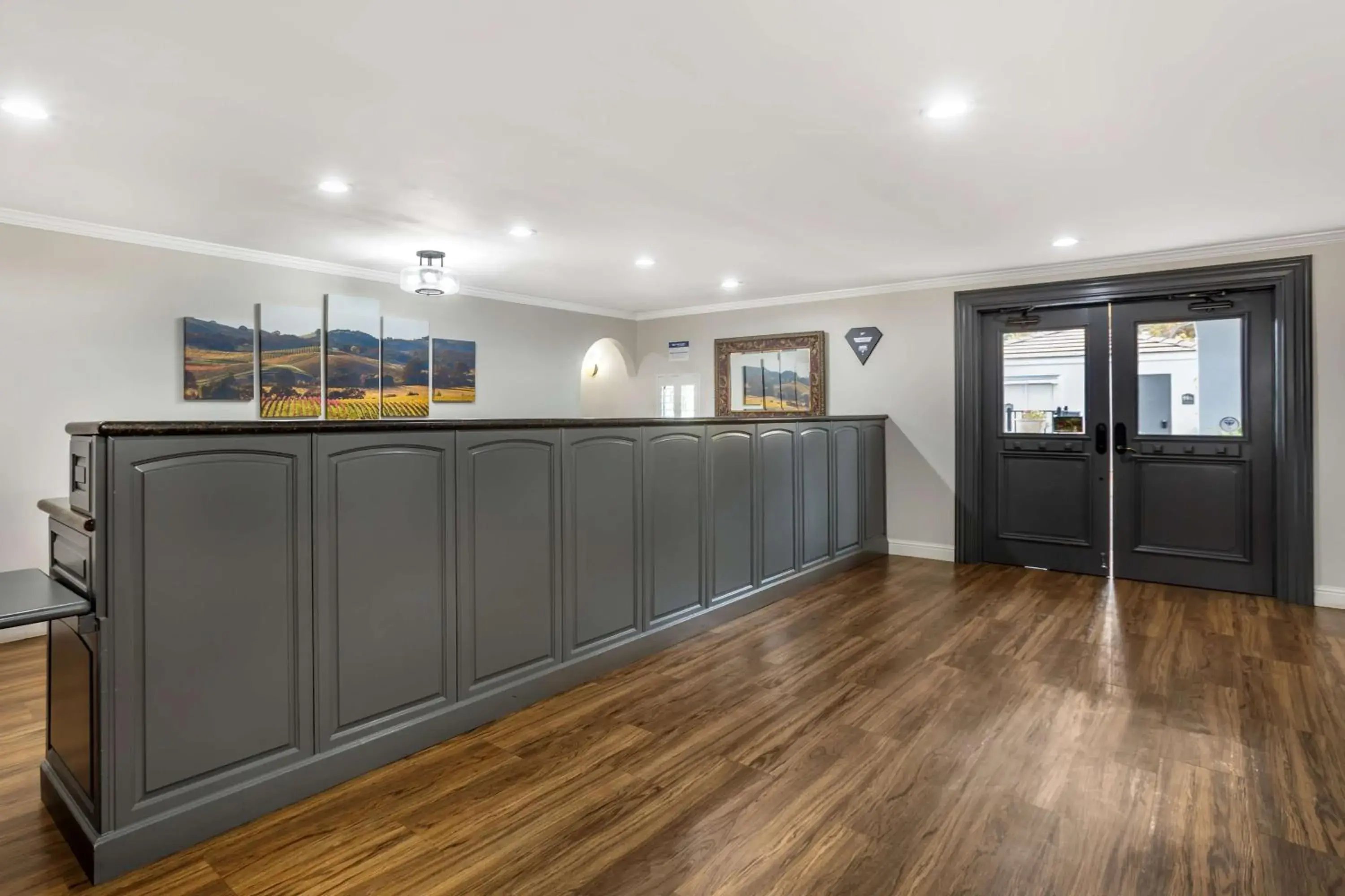 Lobby or reception in Best Western Dry Creek Inn Lobby or reception in Best Western Dry Creek Inn