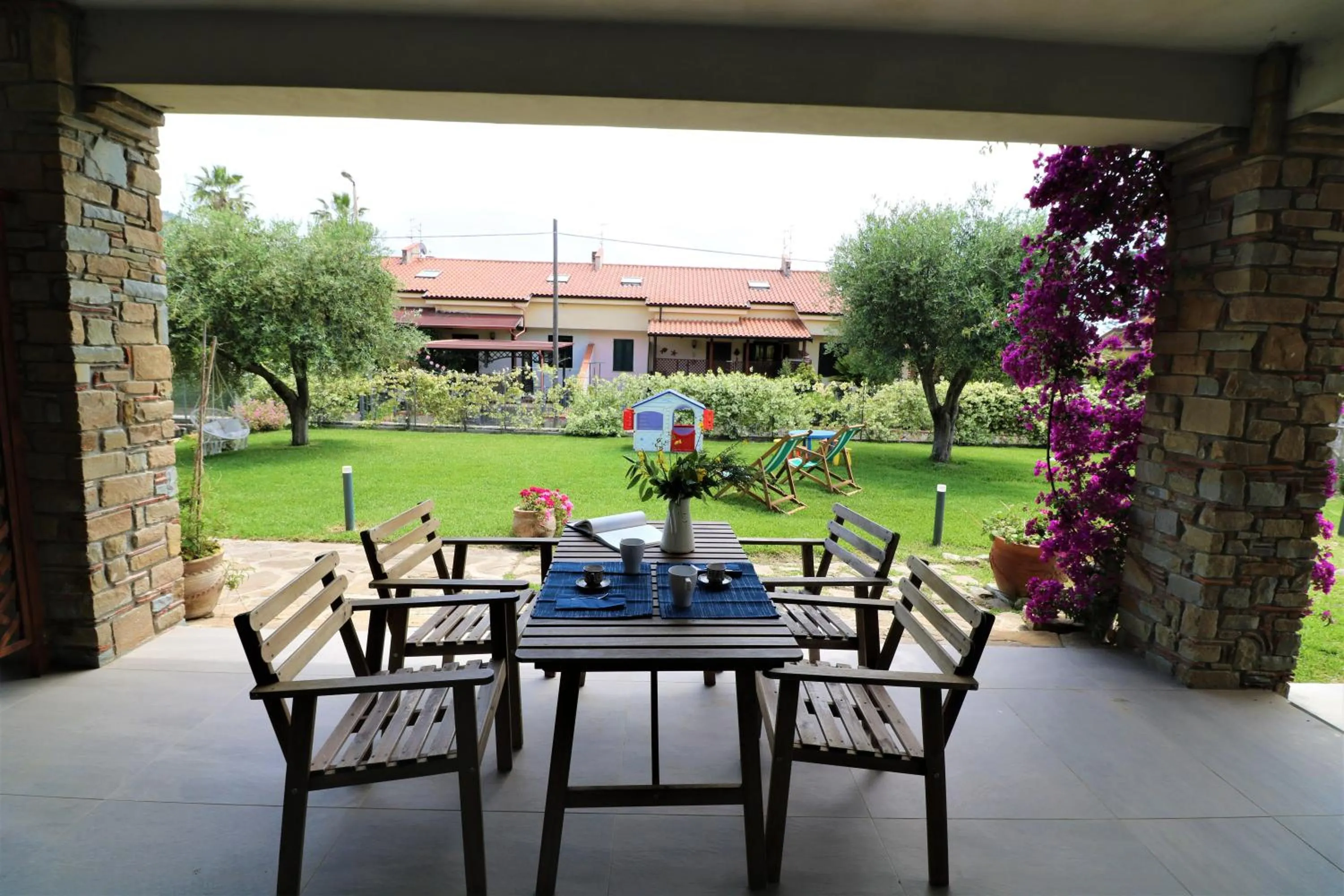 Garden view in Villa di Marinella