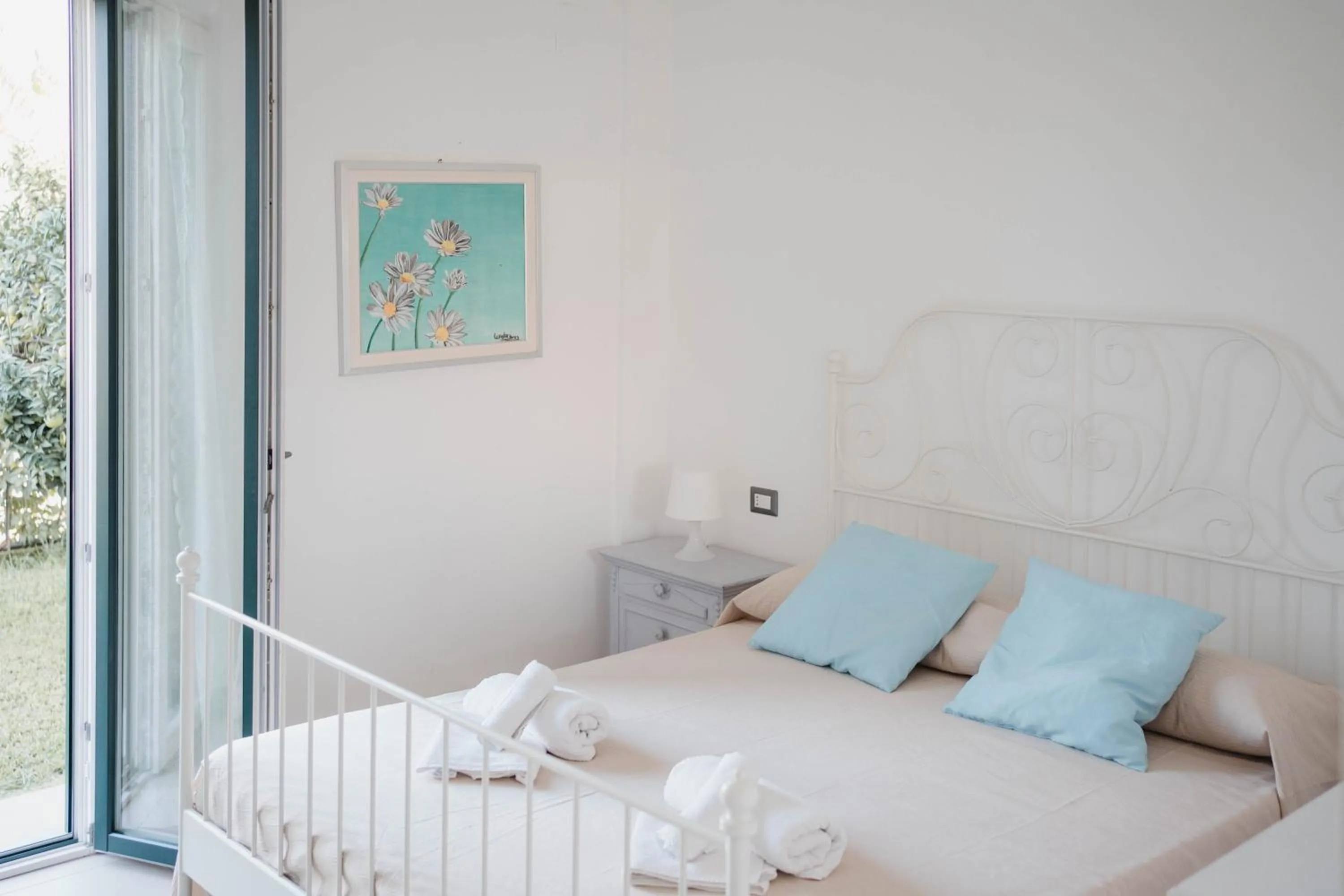 Bedroom, Bed in Villa di Marinella