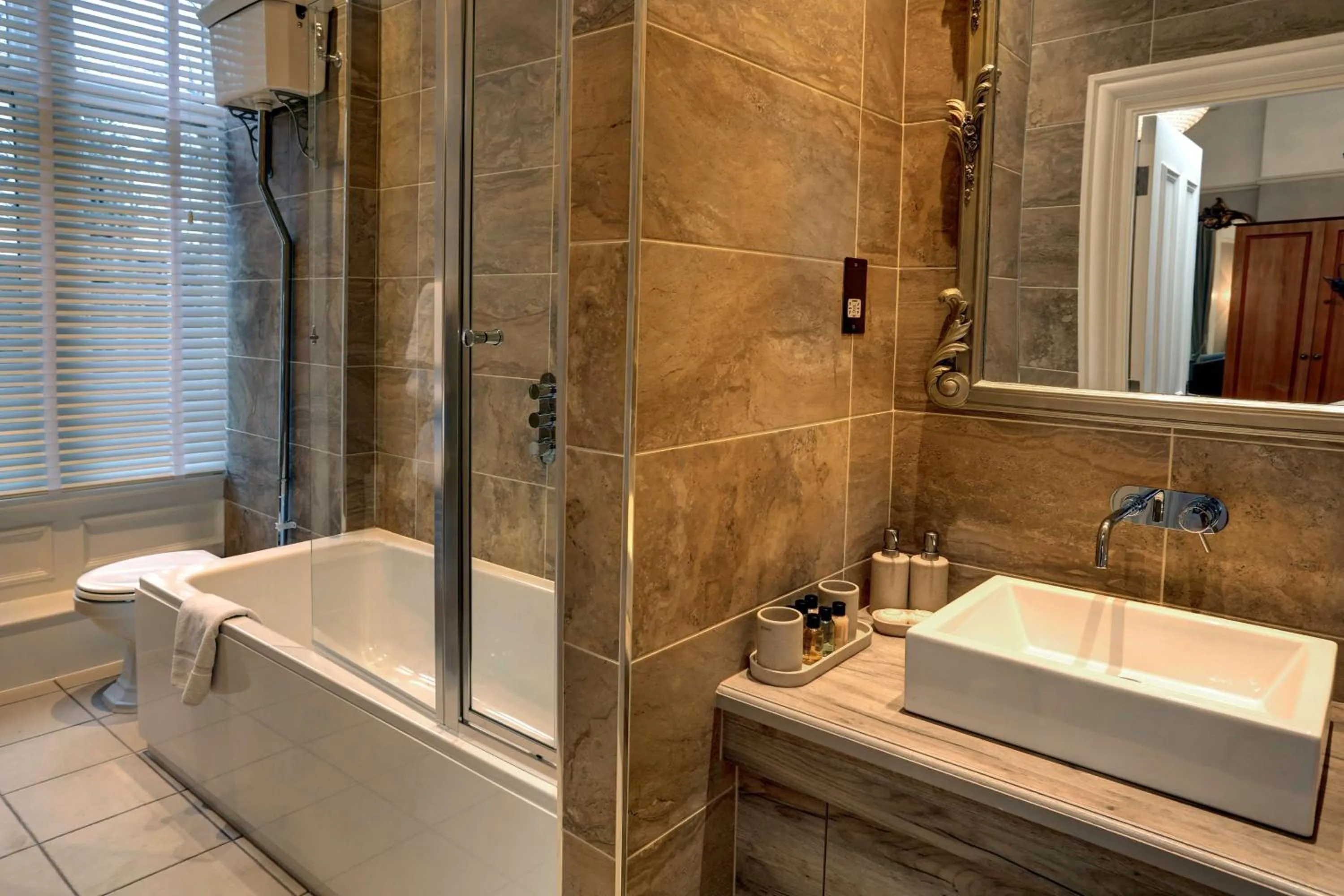 Bathroom in The Dean Court