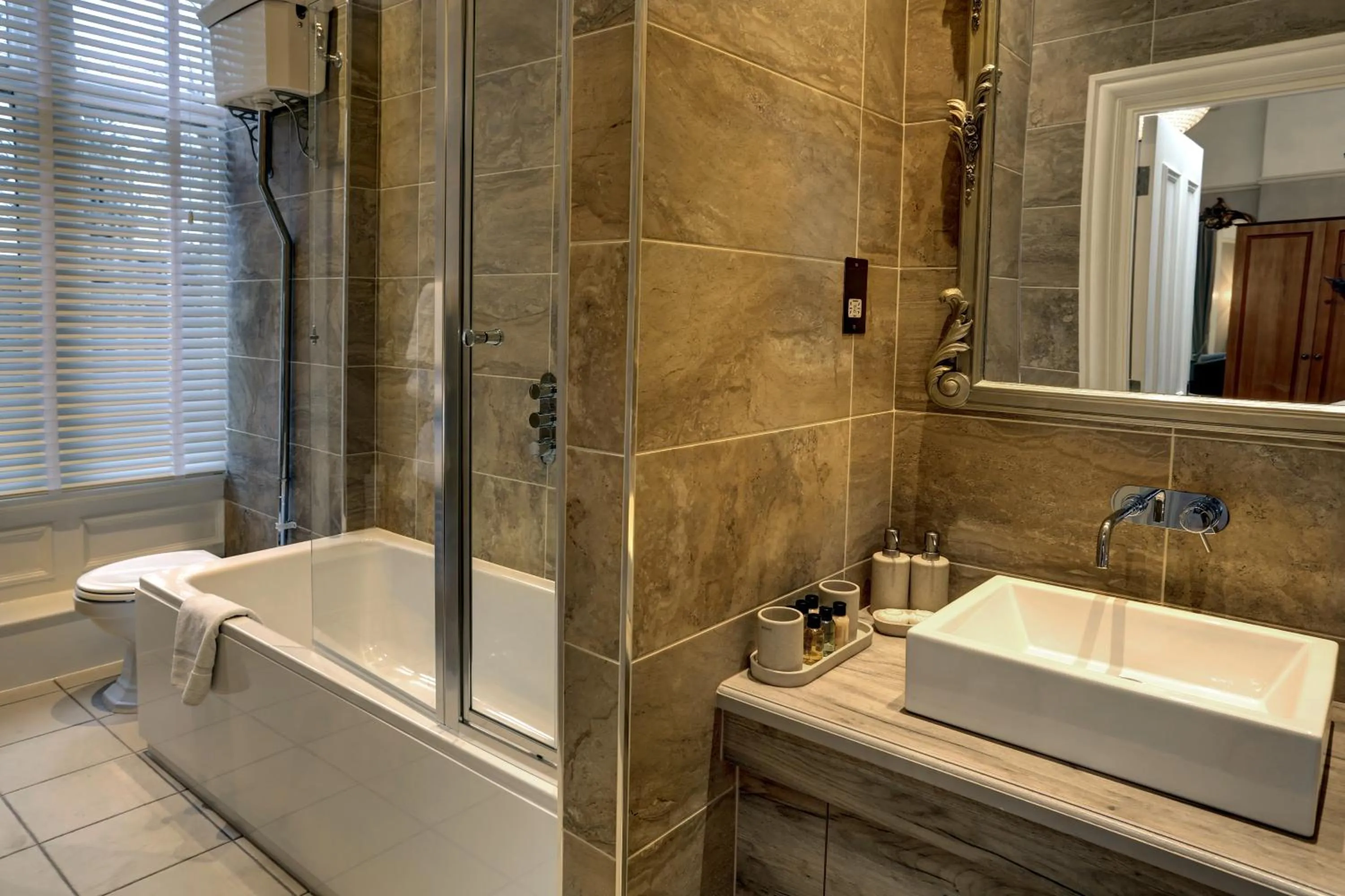 Bathroom in The Dean Court