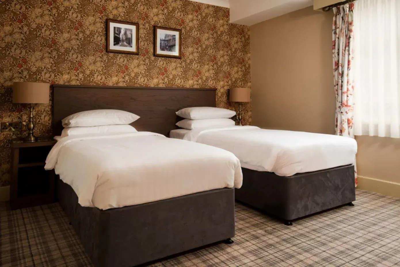 Double or Twin room with either sofa bed or bunks - single occupancy in The Dean Court Double or Twin room with either sofa bed or bunks - single occupancy in The Dean Court
