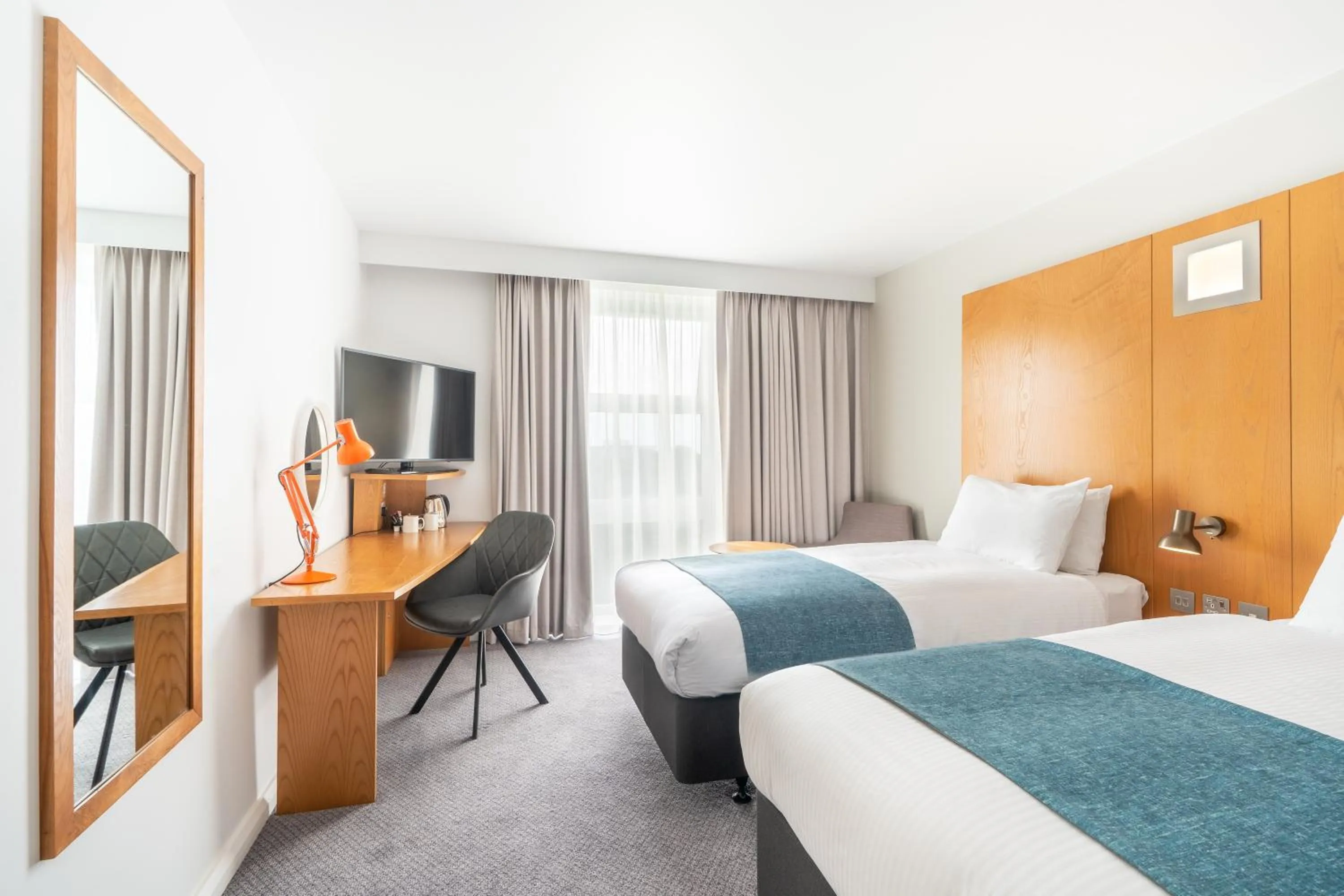 Photo of the whole room, Bed in Holiday Inn Bournemouth by IHG