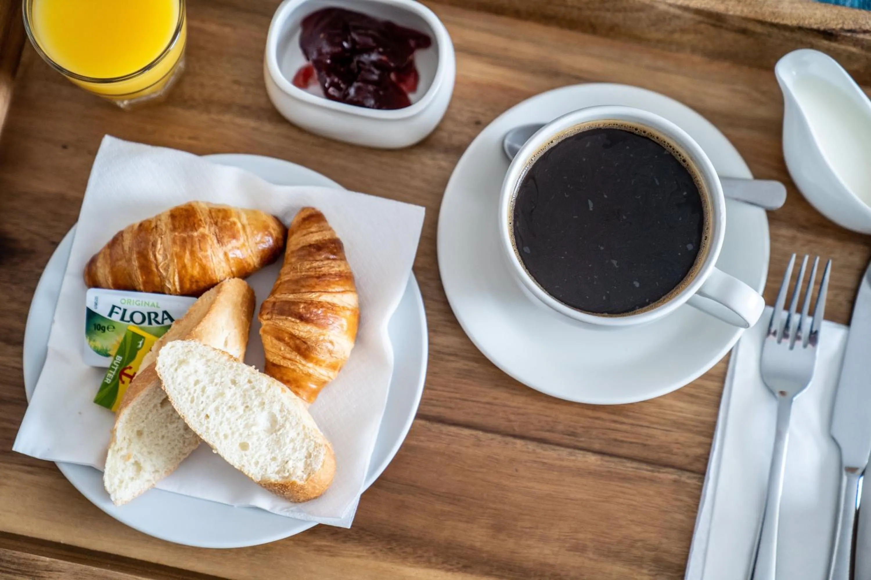 Photo of the whole room in Holiday Inn Bournemouth by IHG